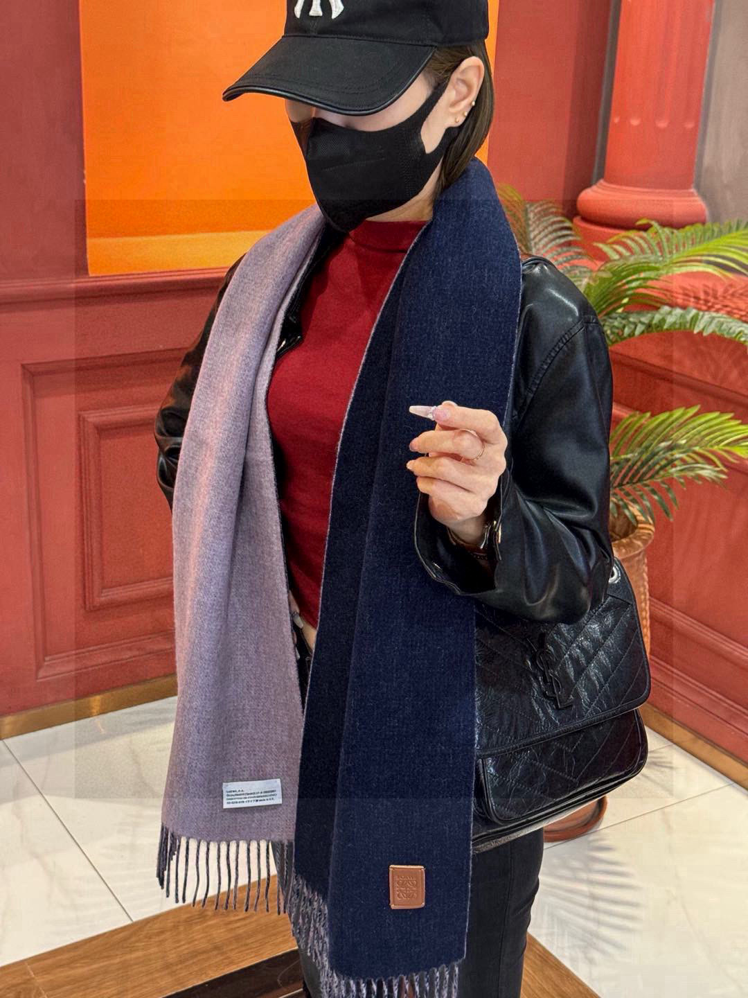  ✨✨太美了😍罗意威 情侣款 美到要尖叫😱专柜最新款🎊英伦欧美范儿 又是一款即时尚又实用的大围巾&长巾，