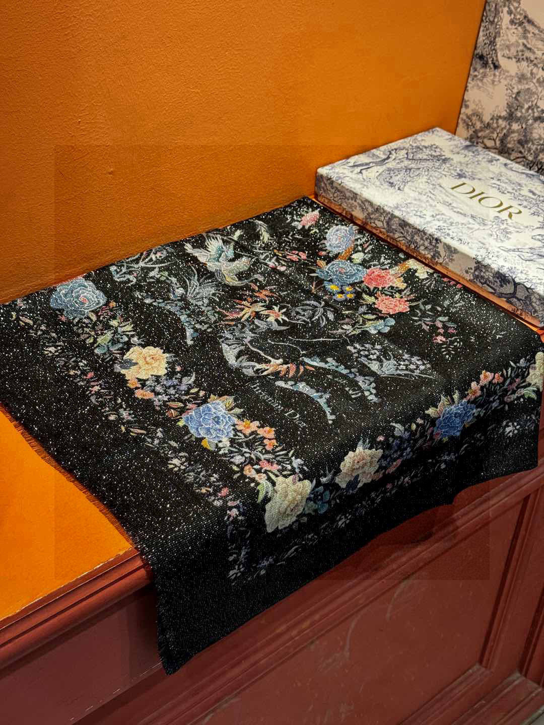 ✨✨【金银丝款】Dior专柜款～就是告诉大家这款必须收～上新🆕❤️ 新款长羊绒😍专柜同步🌈✨这个size