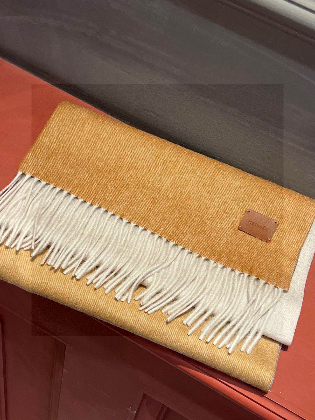  ✨✨太美了😍 爱马仕 情侣款 美到要尖叫😱专柜最新款🎊英伦欧美范儿「多色渐变」又是一款即时尚又实用的大