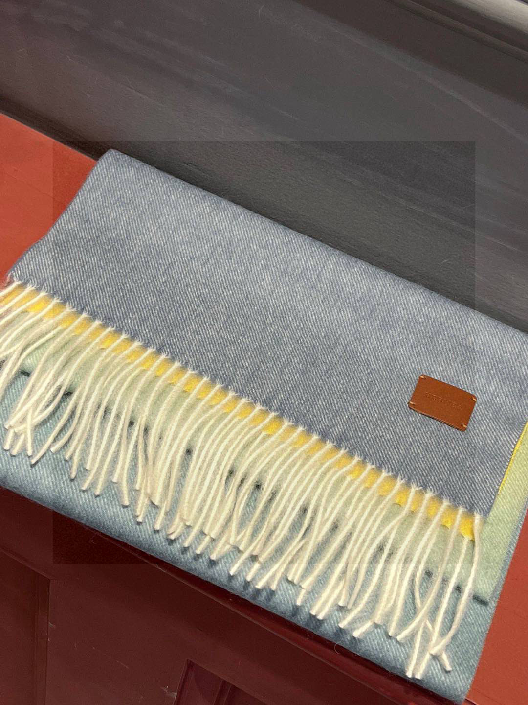  ✨✨太美了😍 爱马仕 情侣款 美到要尖叫😱专柜最新款🎊英伦欧美范儿「多色渐变」又是一款即时尚又实用的大