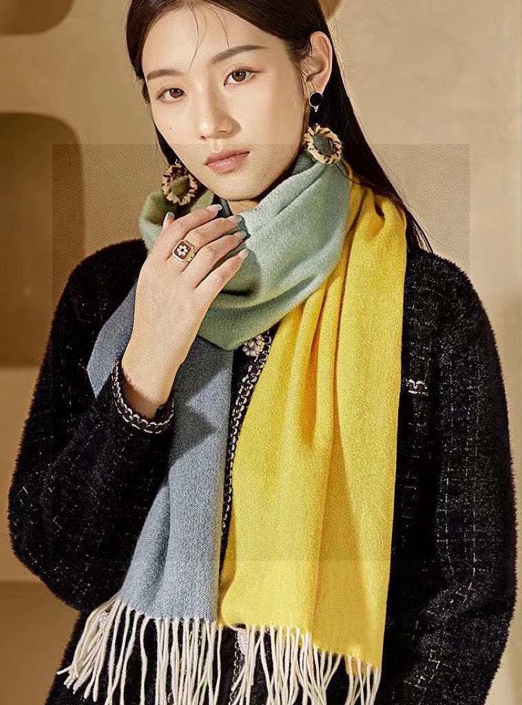  ✨✨太美了😍 爱马仕 情侣款 美到要尖叫😱专柜最新款🎊英伦欧美范儿「多色渐变」又是一款即时尚又实用的大