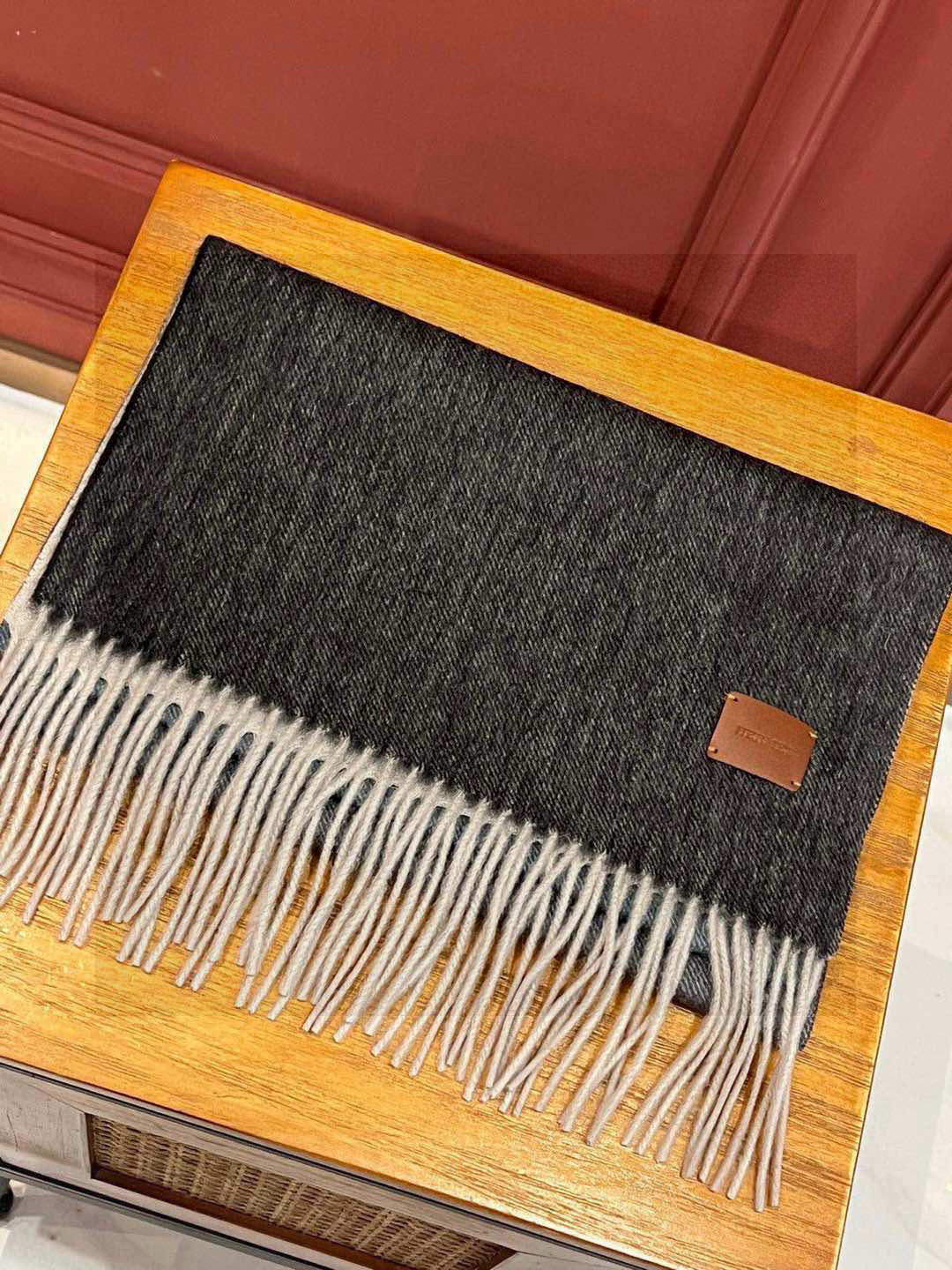  ✨✨太美了😍 爱马仕 情侣款 美到要尖叫😱专柜最新款🎊英伦欧美范儿「多色渐变」又是一款即时尚又实用的大