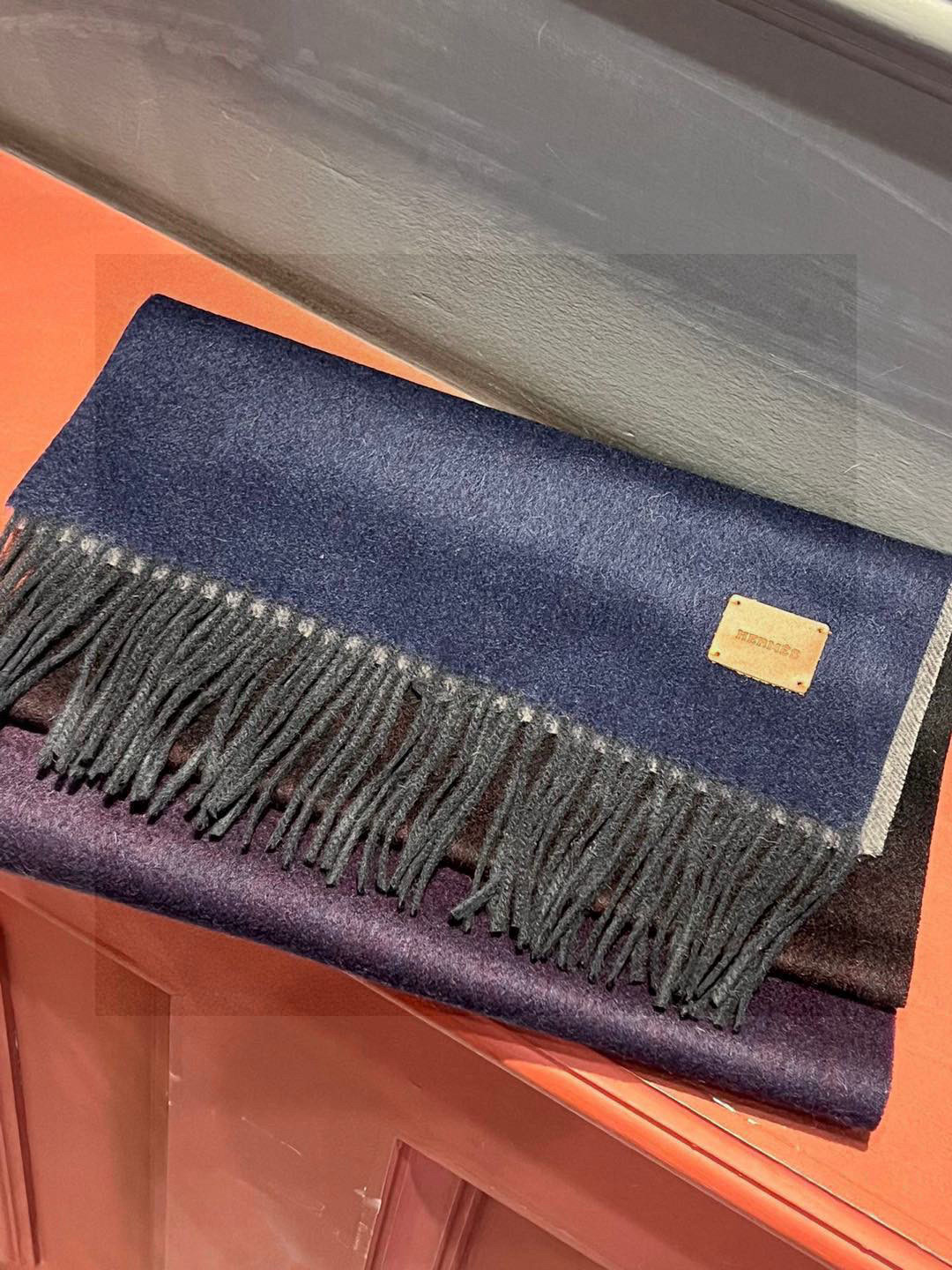  ✨✨太美了😍 爱马仕 情侣款 美到要尖叫😱专柜最新款🎊英伦欧美范儿「多色渐变」又是一款即时尚又实用的大