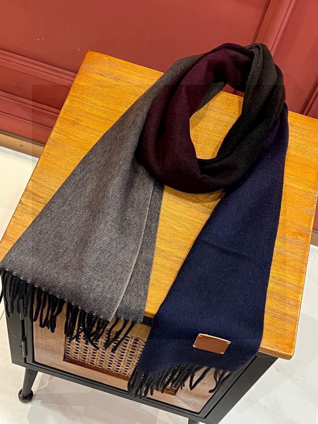  ✨✨太美了😍 爱马仕 情侣款 美到要尖叫😱专柜最新款🎊英伦欧美范儿「多色渐变」又是一款即时尚又实用的大