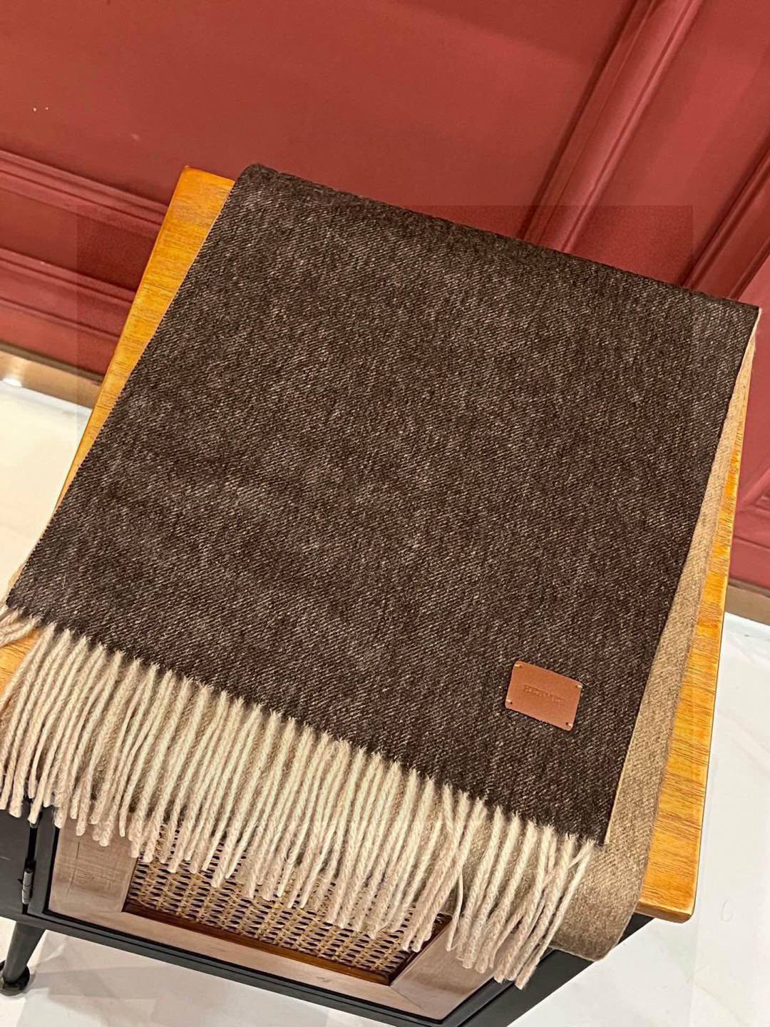  ✨✨太美了😍 爱马仕 情侣款 美到要尖叫😱专柜最新款🎊英伦欧美范儿「多色渐变」又是一款即时尚又实用的大