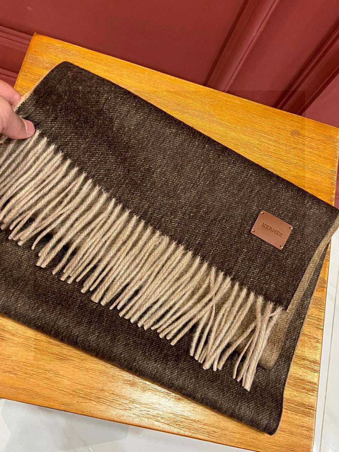  ✨✨太美了😍 爱马仕 情侣款 美到要尖叫😱专柜最新款🎊英伦欧美范儿「多色渐变」又是一款即时尚又实用的大