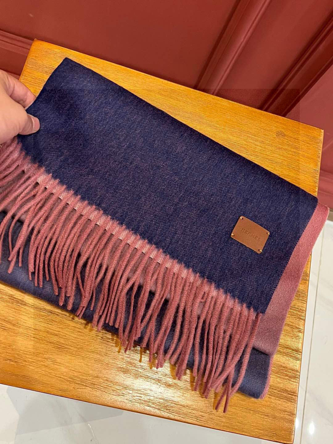  ✨✨太美了😍 爱马仕 情侣款 美到要尖叫😱专柜最新款🎊英伦欧美范儿「多色渐变」又是一款即时尚又实用的大