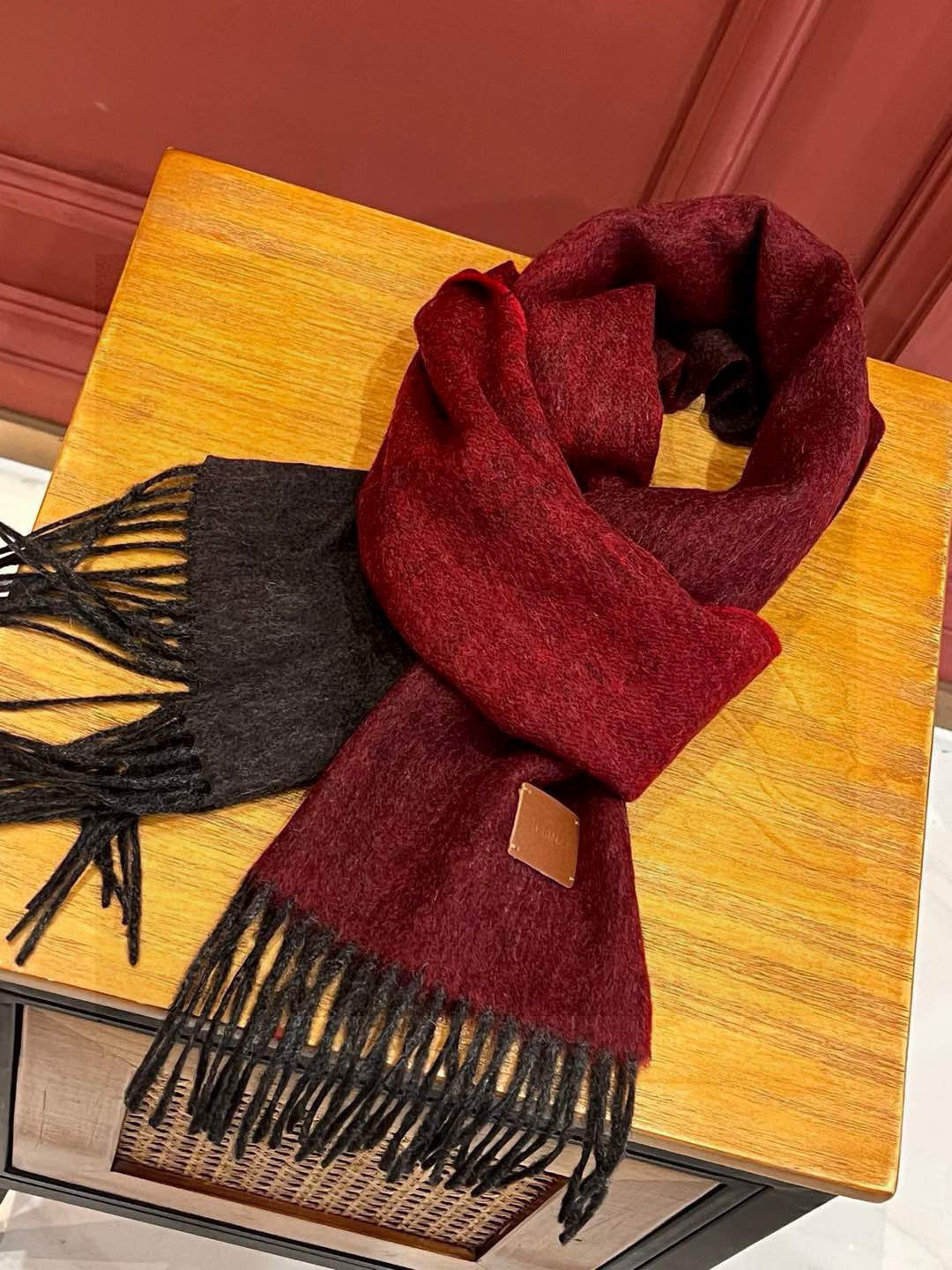  ✨✨太美了😍 爱马仕 情侣款 美到要尖叫😱专柜最新款🎊英伦欧美范儿「多色渐变」又是一款即时尚又实用的大