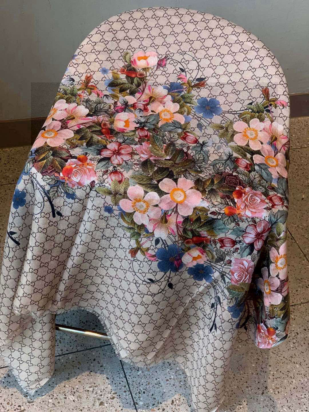  💟秀外慧中，美到过分❗️上身效果疯狂的喜欢❗️Gucci New~300支高端戒指绒！真心美爆了的设计