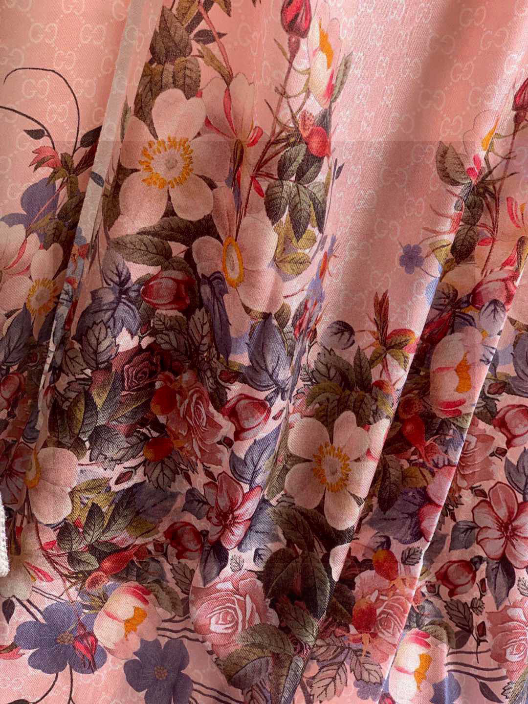  💟秀外慧中，美到过分❗️上身效果疯狂的喜欢❗️Gucci New~300支高端戒指绒！真心美爆了的设计