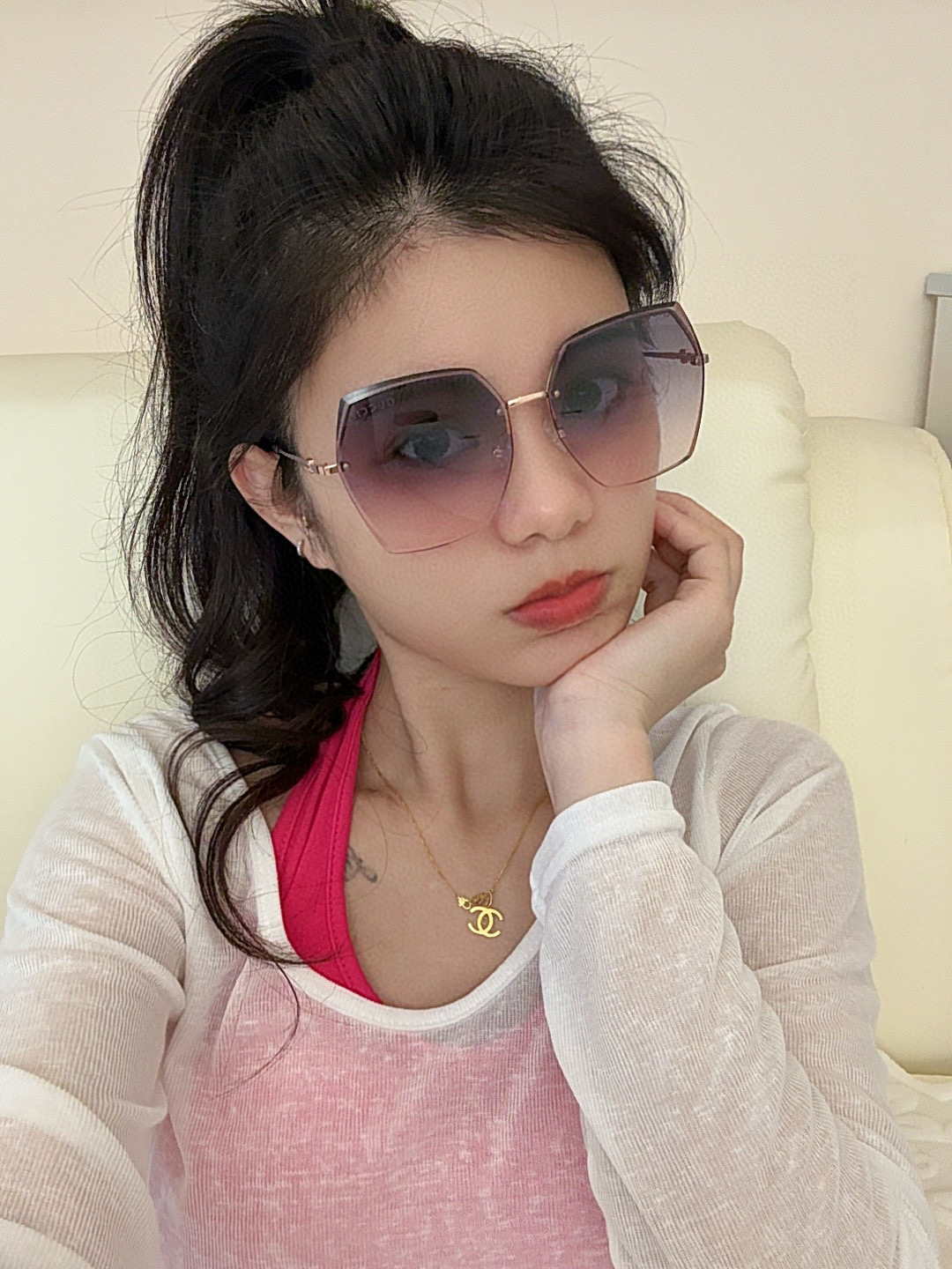 NO:370824,GUCCI-Gucci imported from Italy 2025 fashion trend luxury decorative sunglasses nylon polarized high-definition sunglasses star poster model ultra-high complex craftsmanship full of three-dimensional texture carefully look at the details, spot model G155 glasses sunglasses, glasses, gucci, gucci19860909GUCCI-古驰意大利进口2025时尚潮流奢华装饰太阳眼镜 尼龙偏光高清太阳镜明星海报款 超高复杂工艺 立体质感十足 认真看细节哈现货型号G155眼镜墨镜太阳镜,眼镜,gucci,gucci,glasses