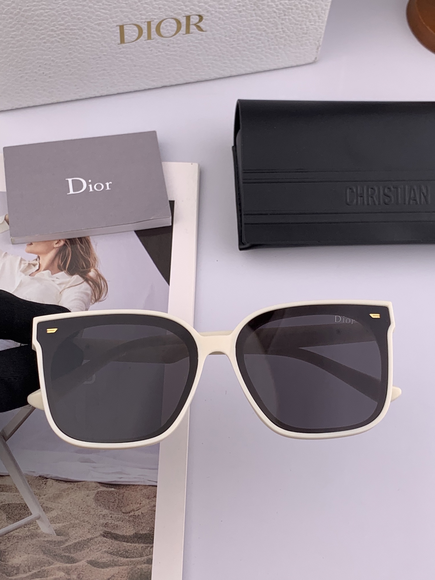 🔺DIOR🔻方框太阳镜 完美品质 🎓独特设计  适合各种脸型 亮相时装周 超时尚百搭 实物精致  情侣款