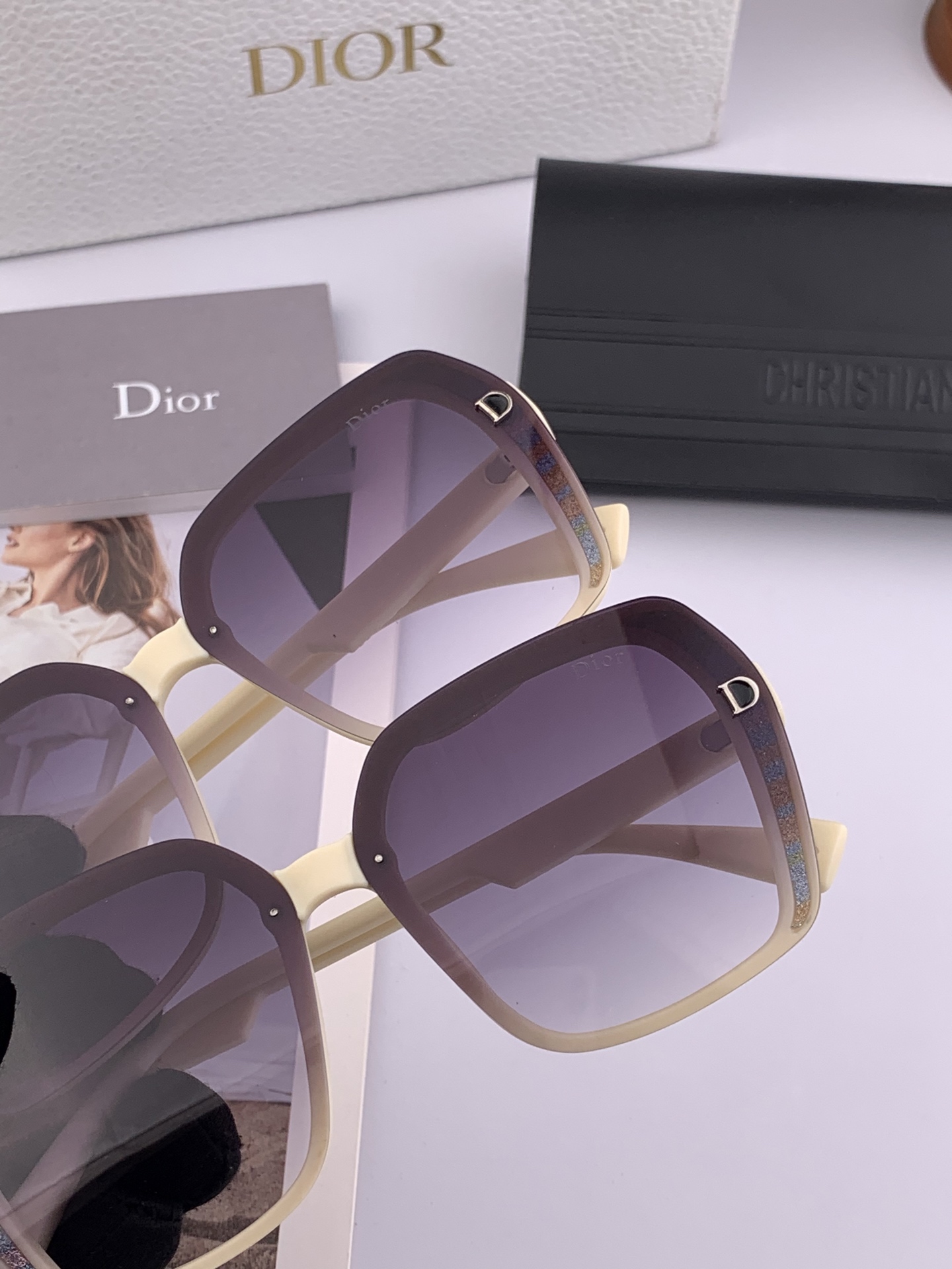  【DIOR】迪奥偏光太阳镜 时尚造型 开车驾驶镜时尚墨镜🌸世界顶级奢华品牌，品质保证！😍😍经典款, 明
