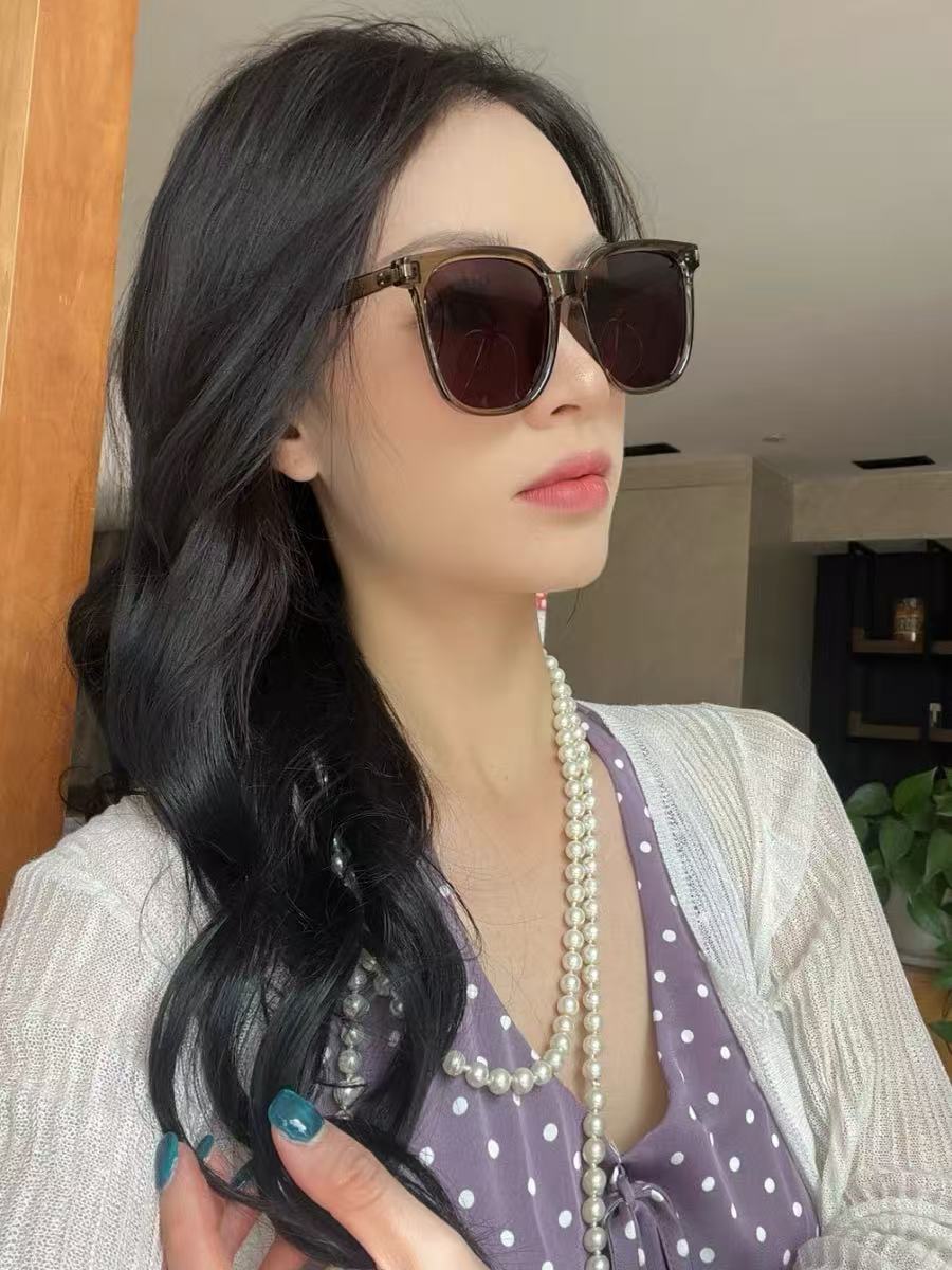  🔺DIOR🔻方框太阳镜 完美品质 🎓独特设计  适合各种脸型 亮相时装周 超时尚百搭 实物精致  情侣
