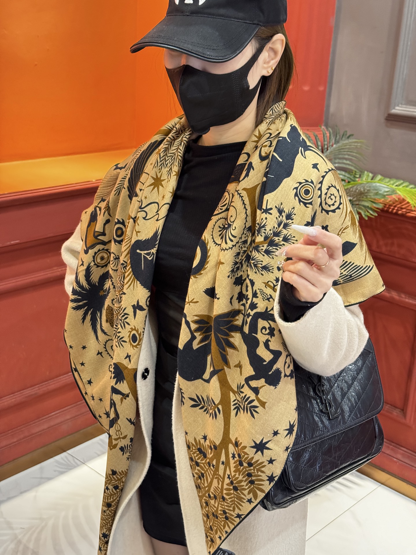 羊绒新款🆕👏👏买了都说好看‼️推荐💕爱马仕双面同色羊绒方巾【玛雅森林双面同色140】，顶级工艺超值‼️爱