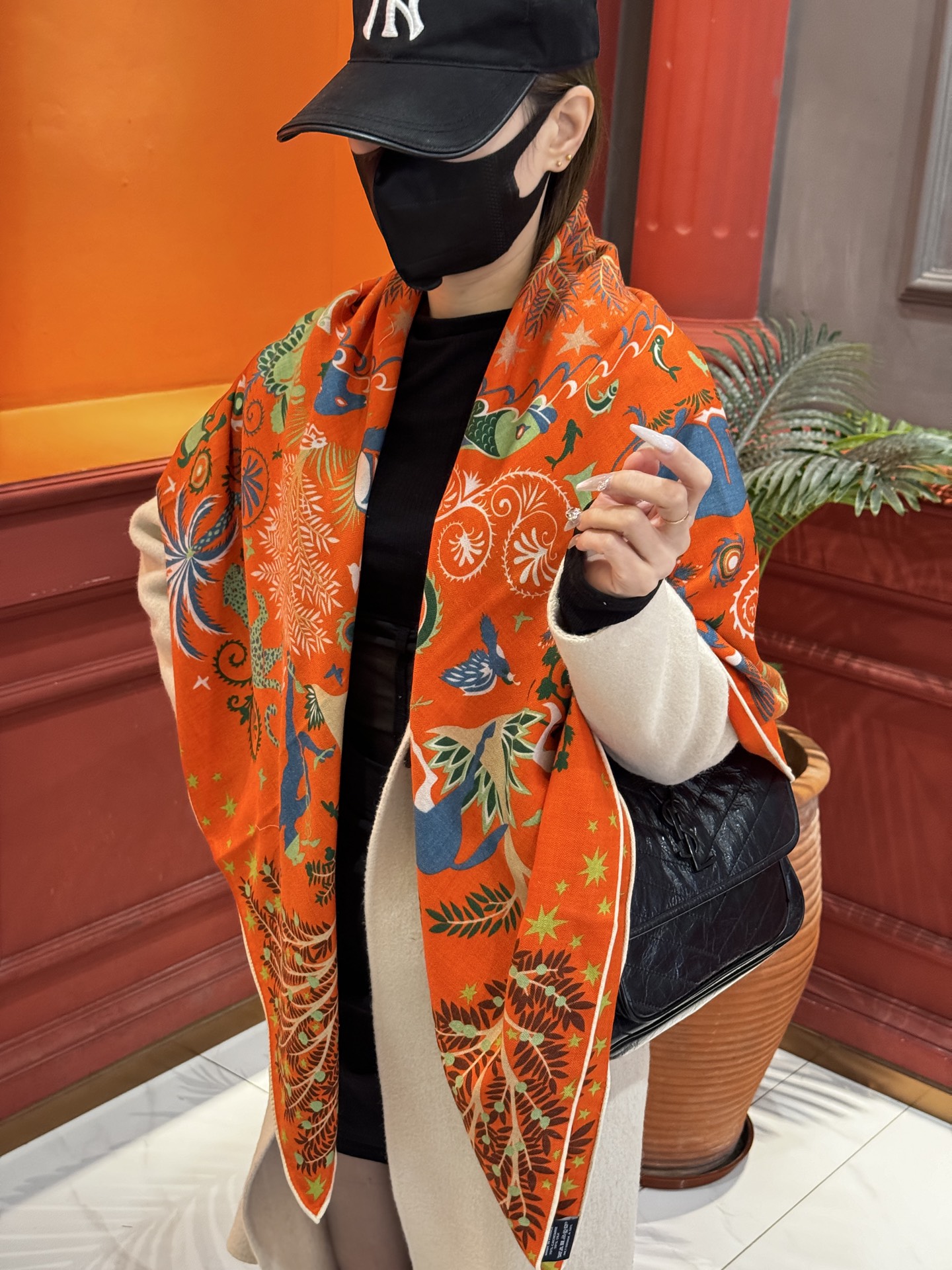 羊绒新款🆕👏👏买了都说好看‼️推荐💕爱马仕双面同色羊绒方巾【玛雅森林双面同色140】，顶级工艺超值‼️爱