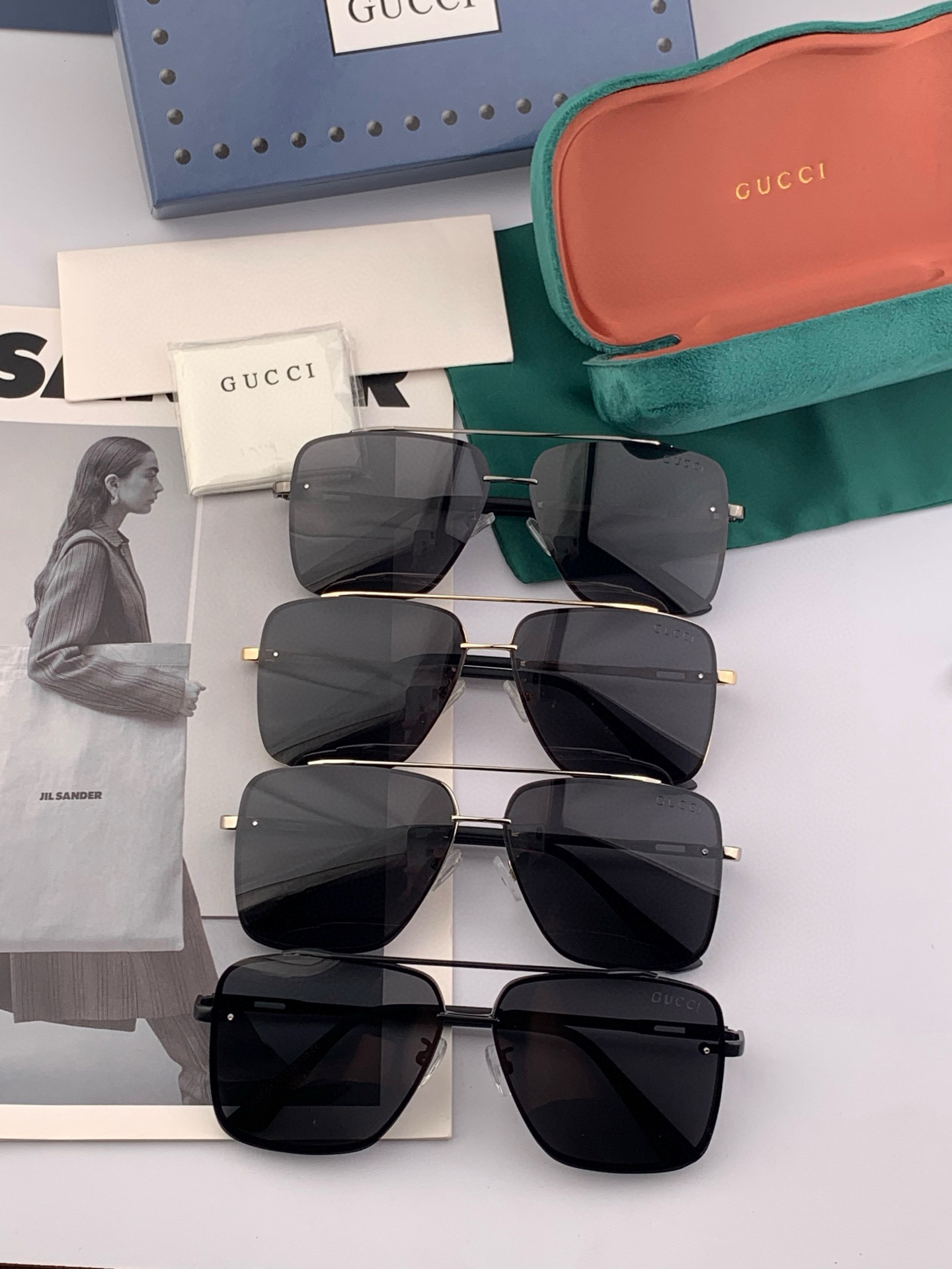  GUCCI 官网同步。  高品质男女款墨镜   👍 进口宝丽来偏光镜片  。蛤蟆镜 开车钓鱼都可 。型