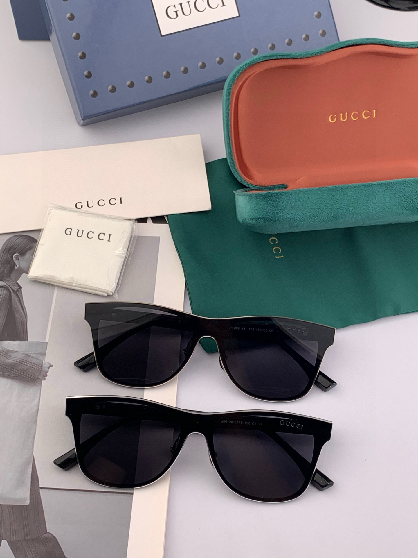  连体镜GUCCI2025开春新款一体镜 大框太阳镜男女同款 😎 
爆款大框尼龙太阳镜 超逼格超酷 
镜