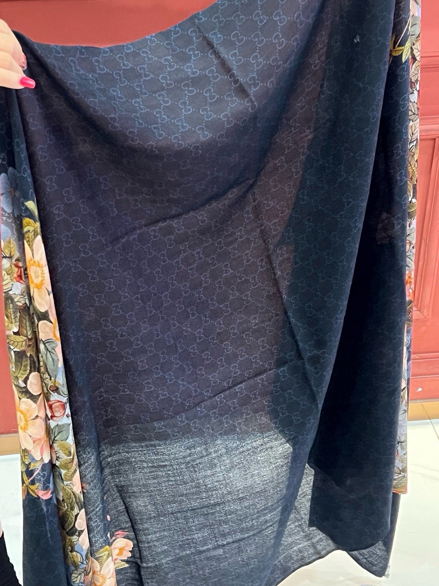  💟秀外慧中，美到过分❗️上身效果疯狂的喜欢❗️Gucci New~300支高端戒指绒！真心美爆了的设计