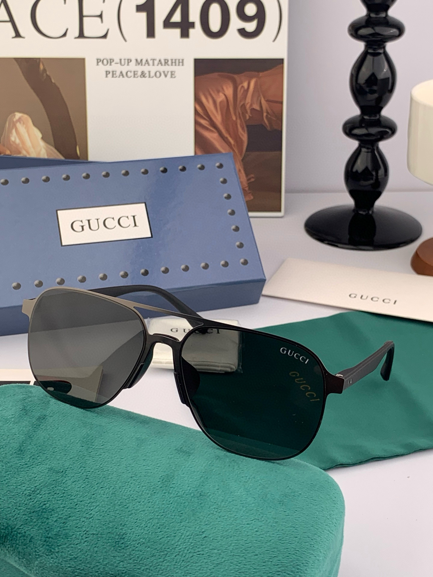         GUCCI 男款炫彩飞行员偏光太阳镜 ❤️材质：高清尼龙加厚卡槽高清偏光镜片 🌹无边框镜