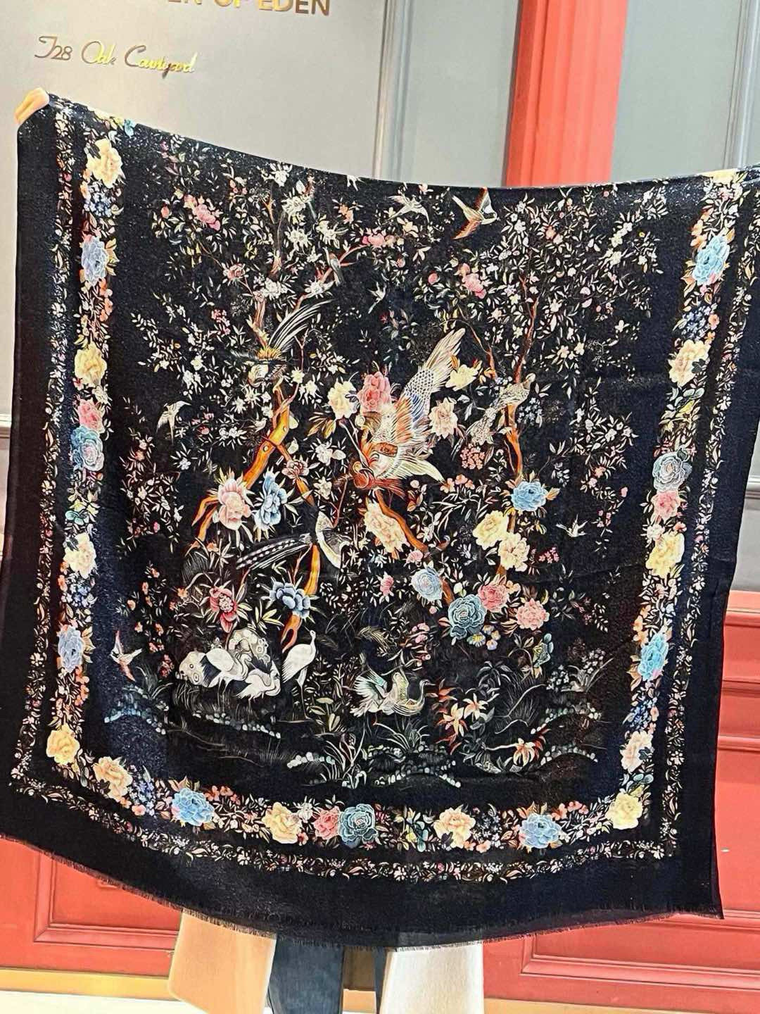 ✨✨【金银丝款】Dior专柜款～就是告诉大家这款必须收～上新🆕❤️ 新款长羊绒😍专柜同步🌈✨这个size