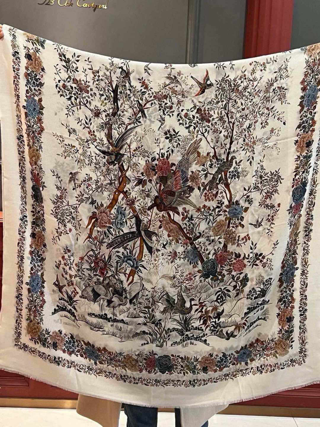 ✨✨【金银丝款】Dior专柜款～就是告诉大家这款必须收～上新🆕❤️ 新款长羊绒😍专柜同步🌈✨这个size