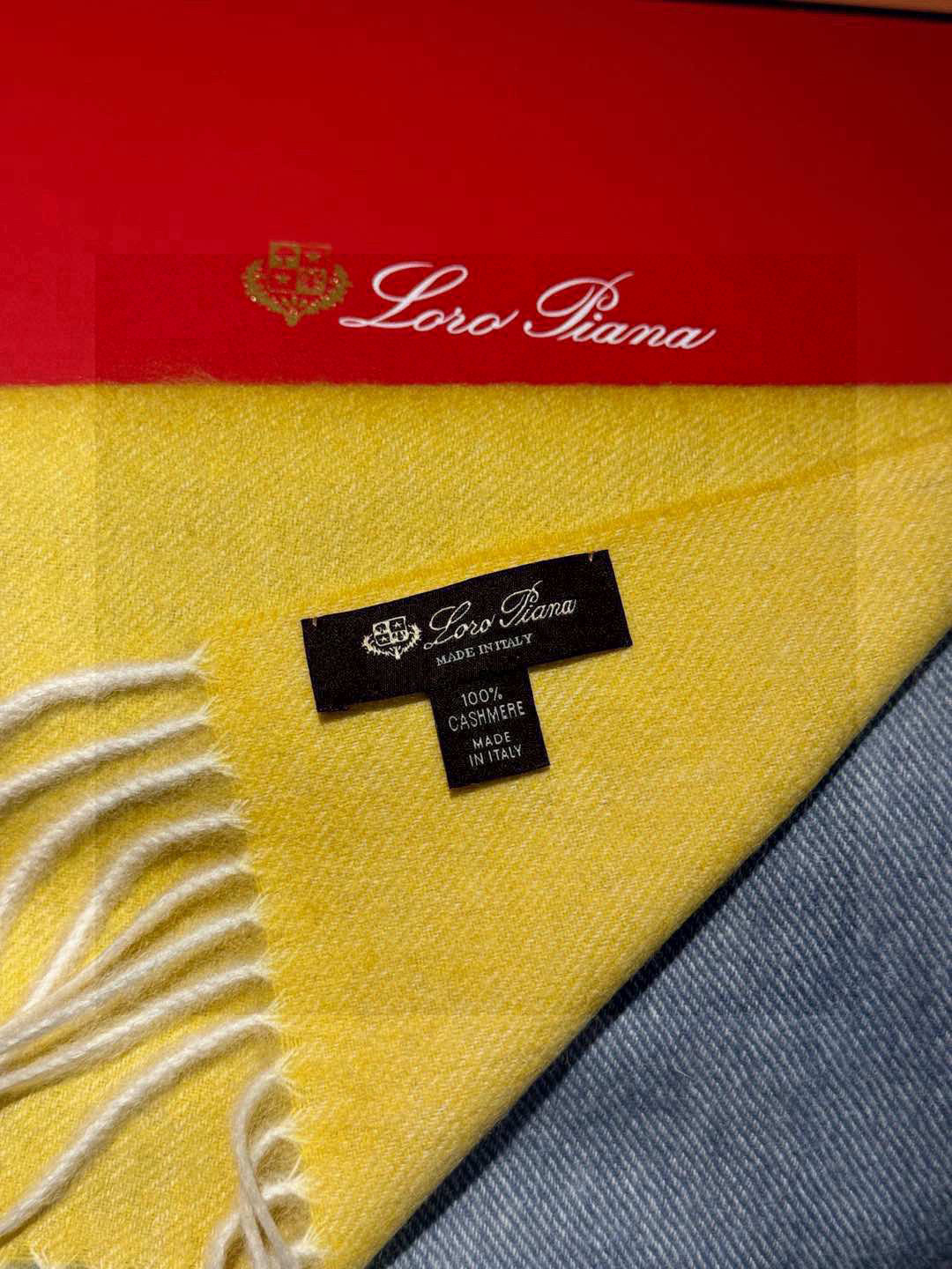  ✨✨太美了😍 【皮安娜】情侣款  美到要尖叫😱专柜最新款🎊英伦欧美范儿「多色渐变」又是一款即时尚又实用