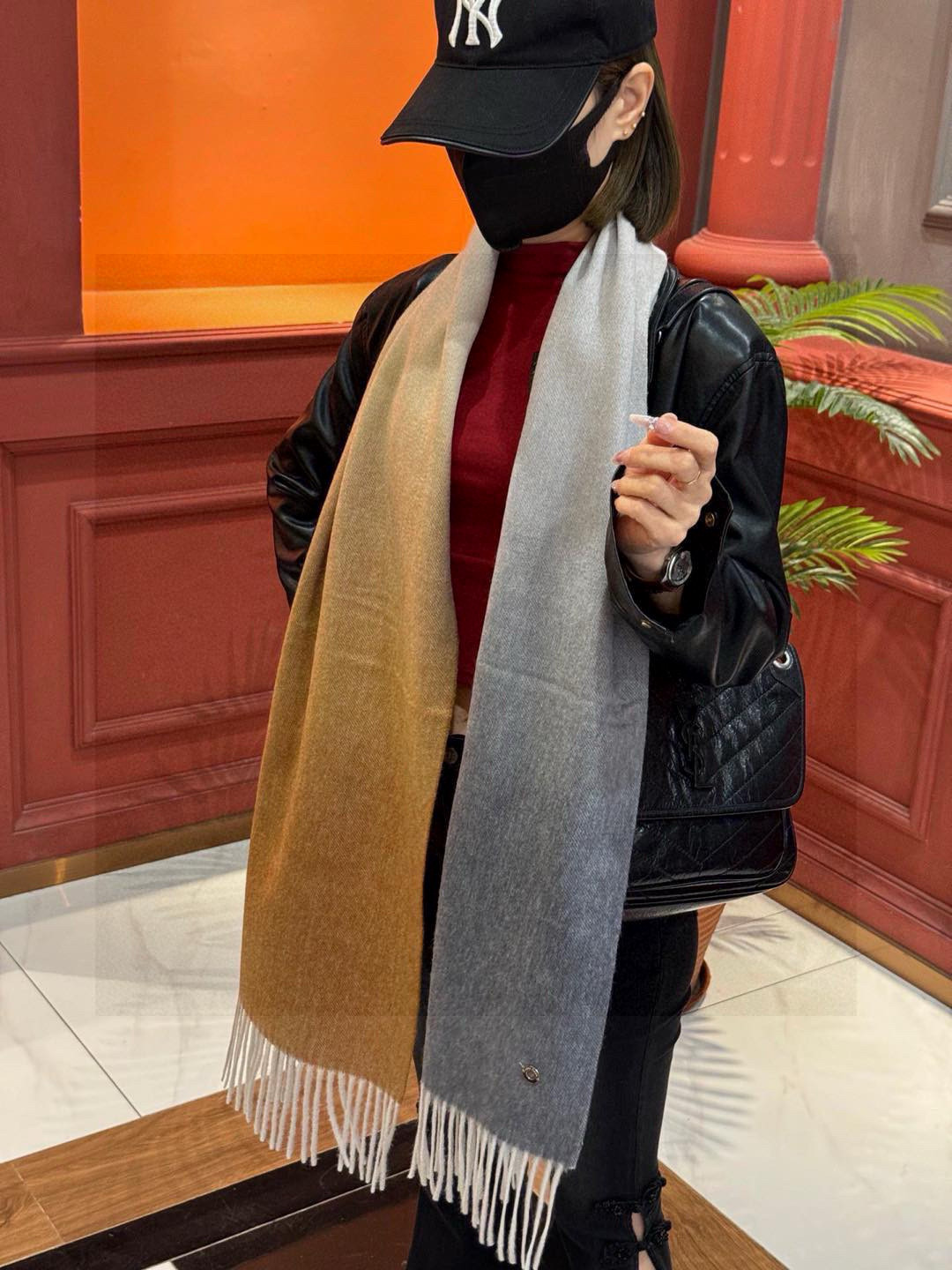  ✨✨太美了😍 【皮安娜】情侣款  美到要尖叫😱专柜最新款🎊英伦欧美范儿「多色渐变」又是一款即时尚又实用