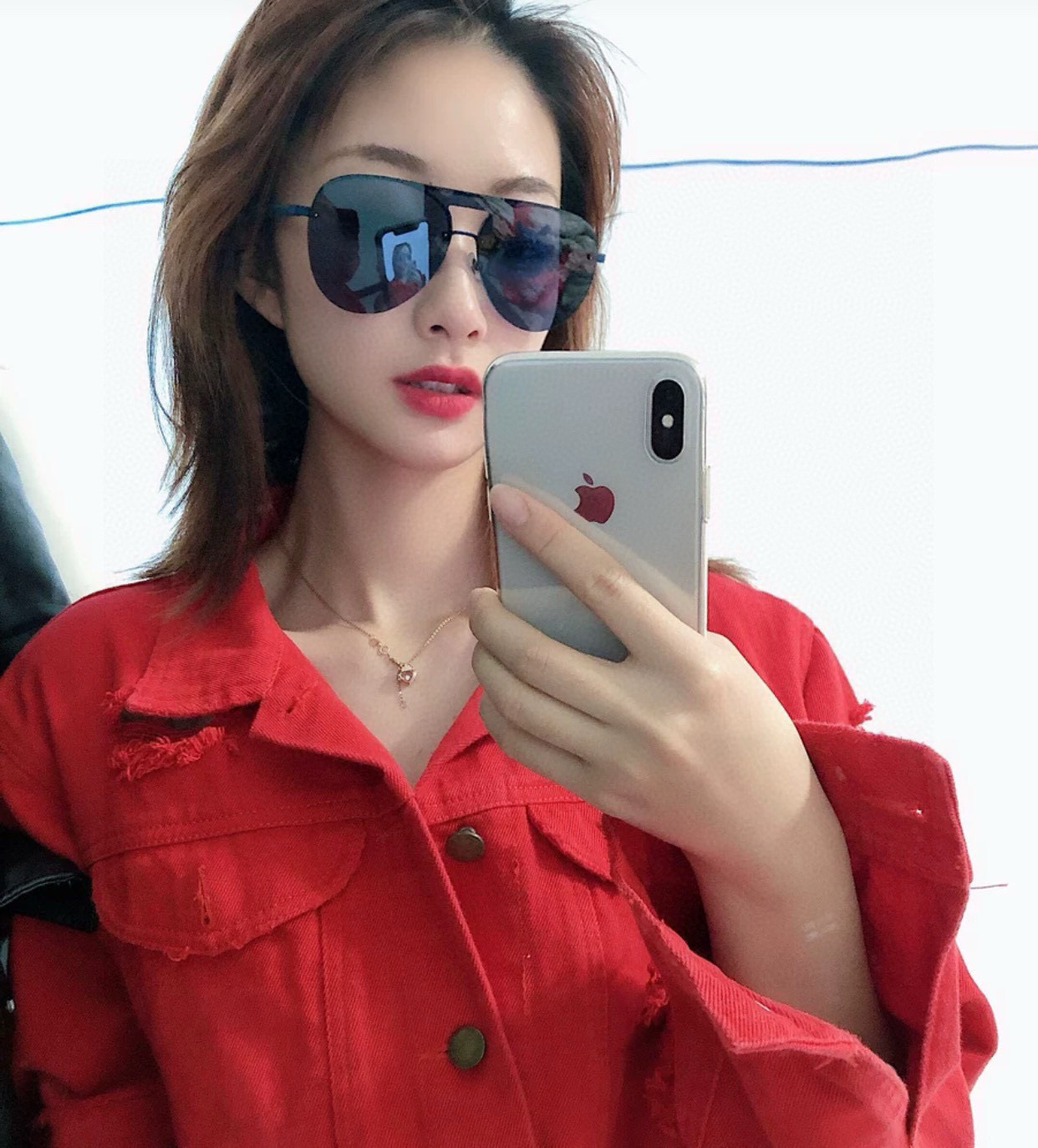   超好看 潮酷【GUCCI】古驰  新款太阳镜以独特魅力和前卫风格诠释春夏最新眼镜，中梁连体质感超好佩