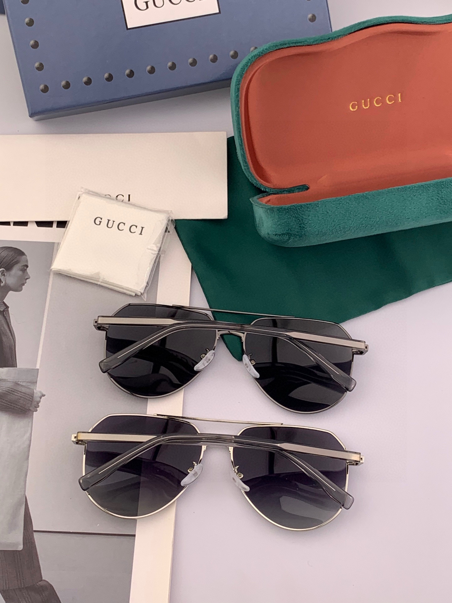   Gucci 。  高品质男女款墨镜   👍 进口宝丽来偏光镜片  。蛤蟆镜 开车钓鱼都可 。百搭显瘦