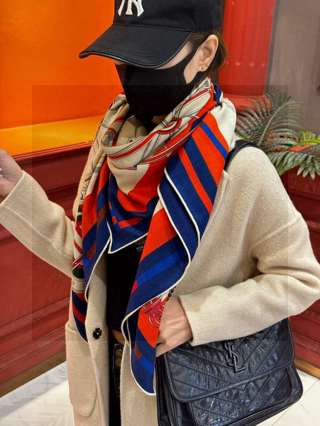 ❄️【双面同色】原单爱马仕140cm丝绒方巾💕 《平衡马车》，没有体验过野村大辅的豪华马车，就不算拥有丰