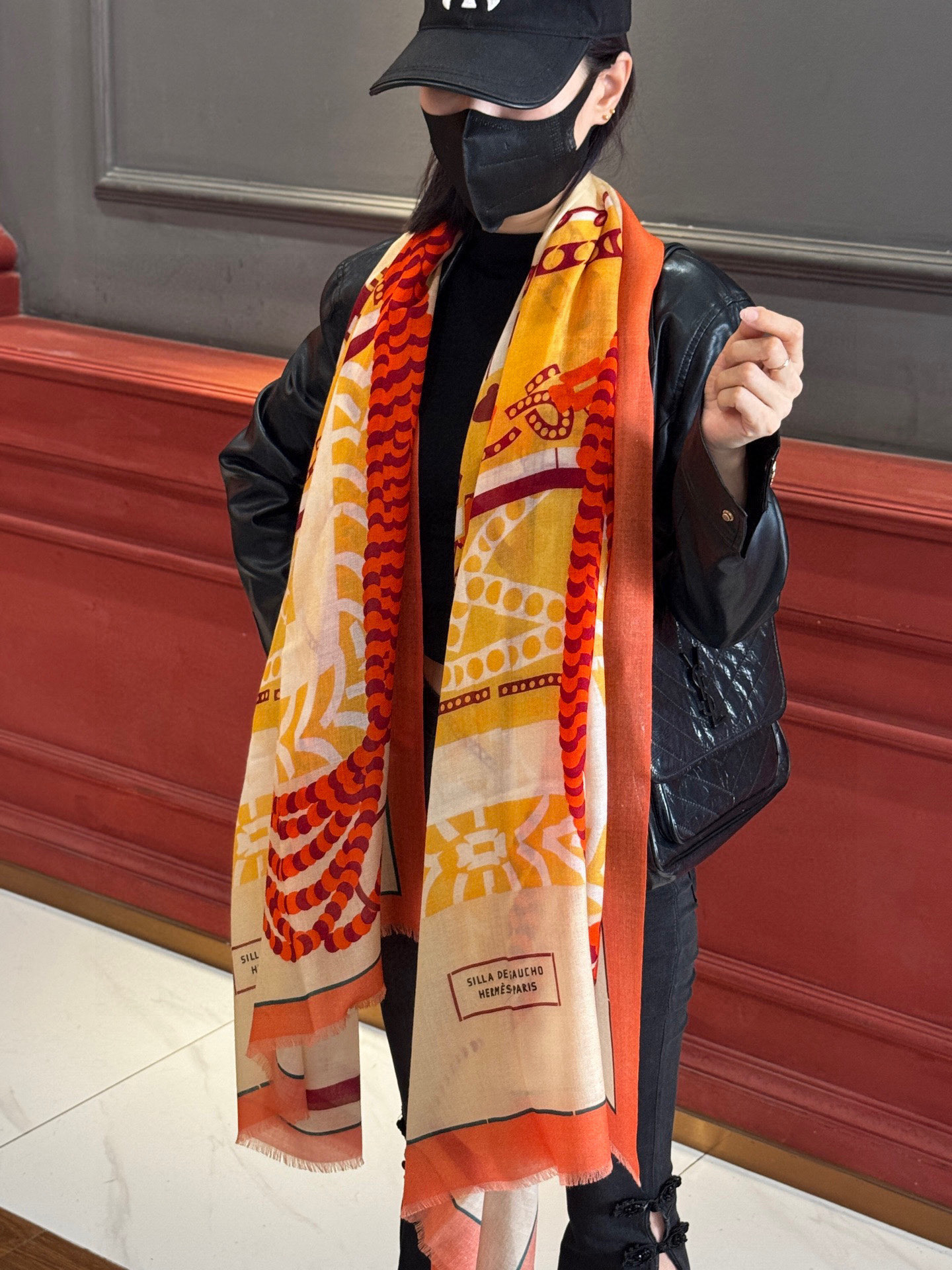  专柜同步 Hermes家买了都说好看【马鞍羊绒长巾】‼️推荐💕顶级工艺超值‼️爱马仕专柜爆款🎁🎁羊绒长