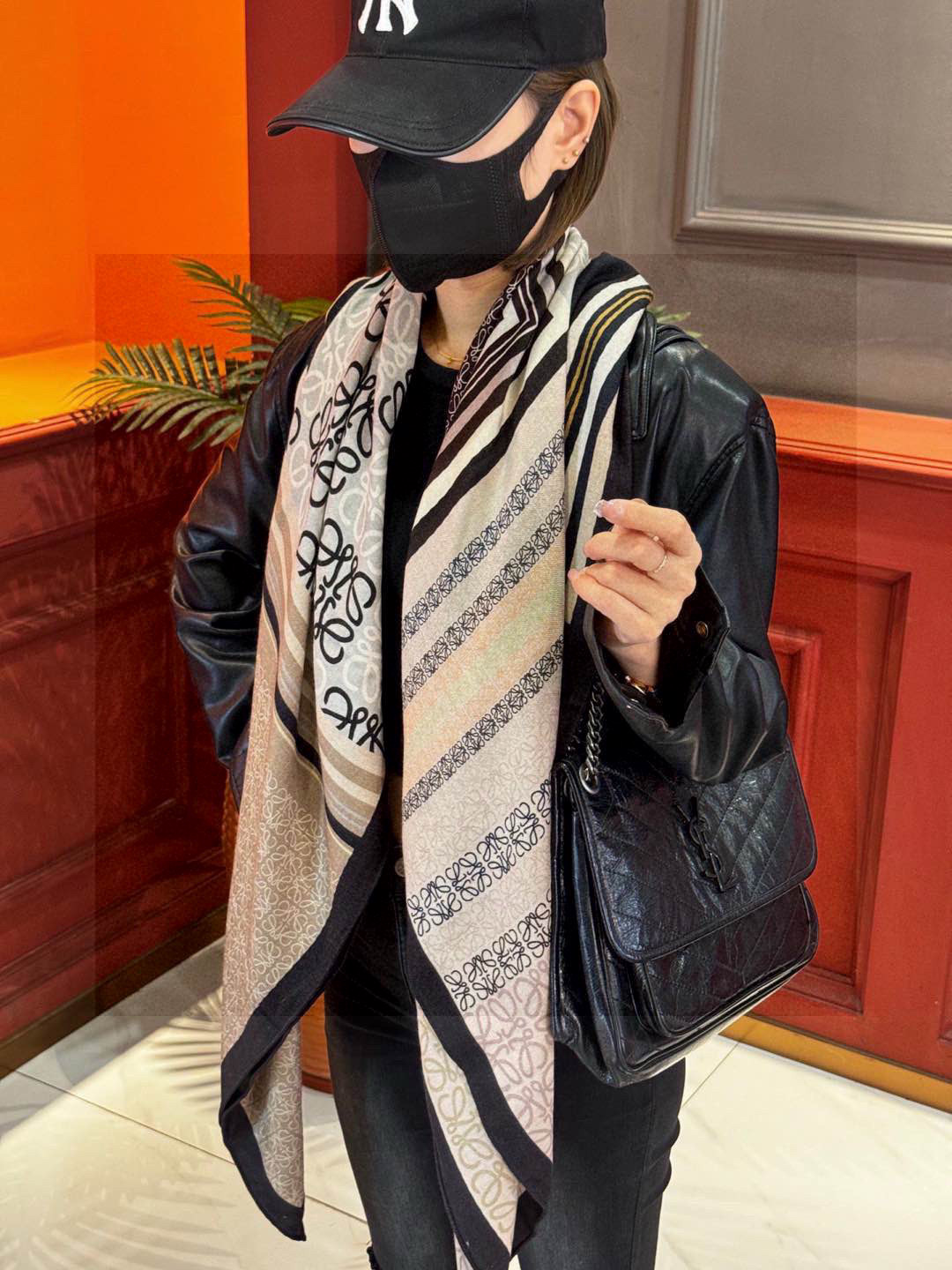  高定版 【上新❤️ Loewe罗意威专柜新款，高级又不撞款的好东西！！！】能力范围能带给大家最好的品质