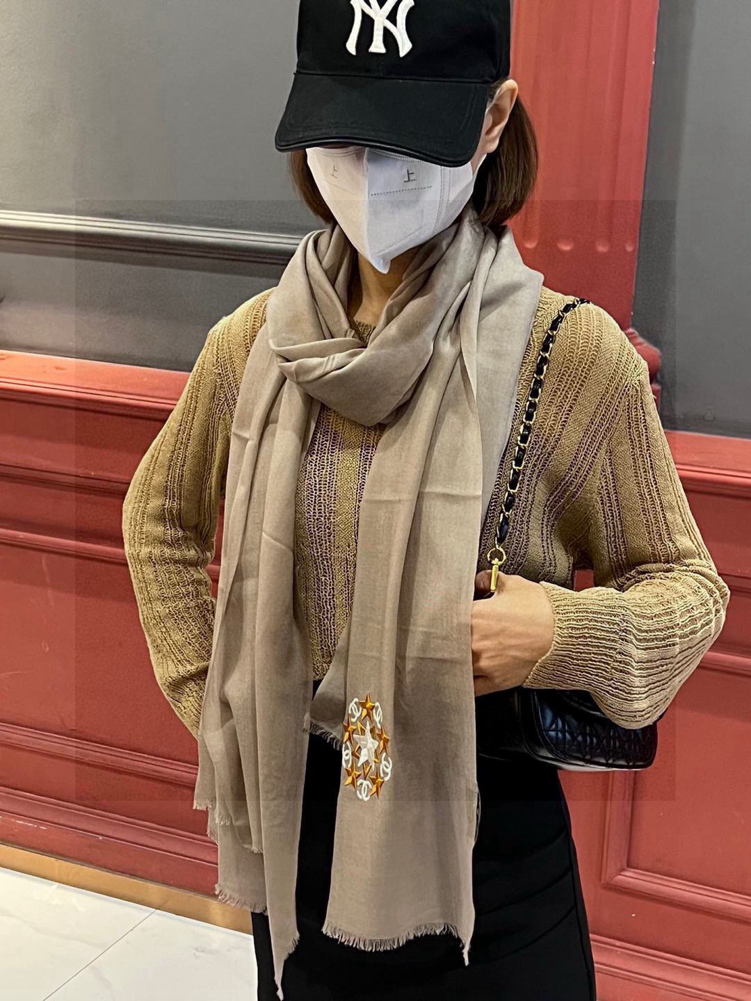   Chanel star✨系列.繼🚀後的力作.chanel載你們坐著火箭看星星❗️專櫃今年在內蒙外貿工