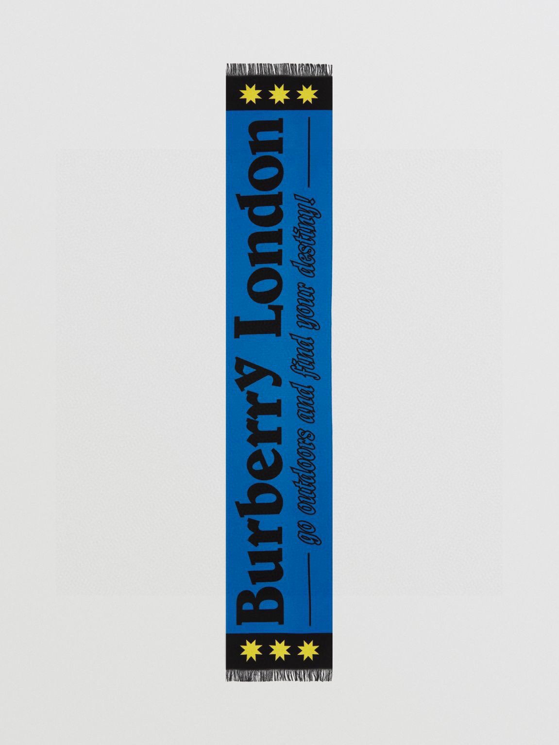  【柜姐实拍】揭秘这款为何能出道既是巅峰！
这么好看的风格谁能拒绝！丝毛质地！最经典的斜纹织造工艺！垂坠