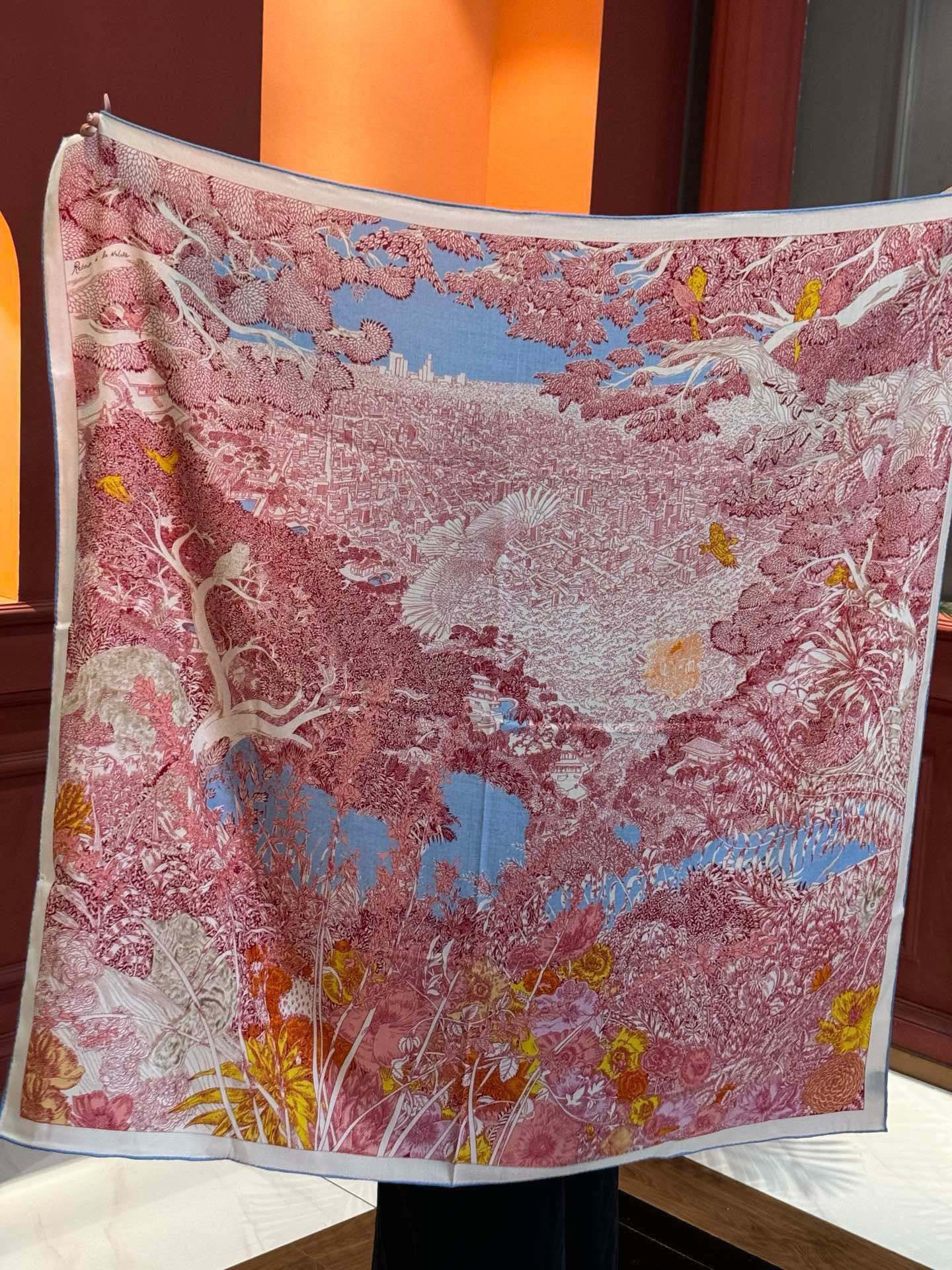   爱马仕～秋冬搭配利器❗️顶级双面同色 版真丝羊绒披肩！！1条等于2条】点睛精彩，图案和配色都超级喜欢