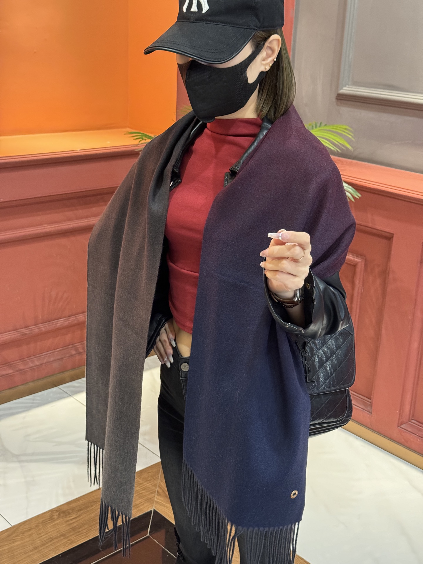  ✨✨太美了😍 【皮安娜】情侣款  美到要尖叫😱专柜最新款🎊英伦欧美范儿「多色渐变」又是一款即时尚又实用