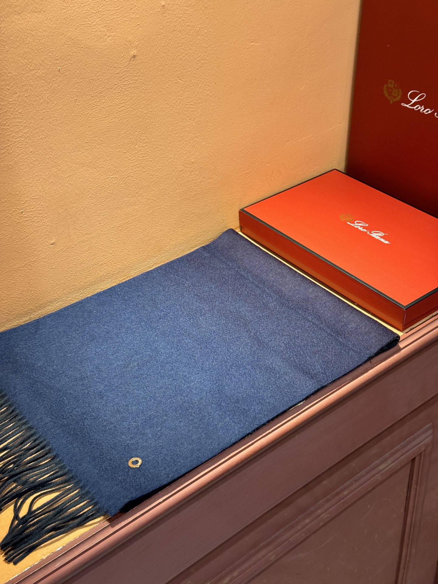  ✨✨太美了😍 【皮安娜】情侣款  美到要尖叫😱专柜最新款🎊英伦欧美范儿「多色渐变」又是一款即时尚又实用