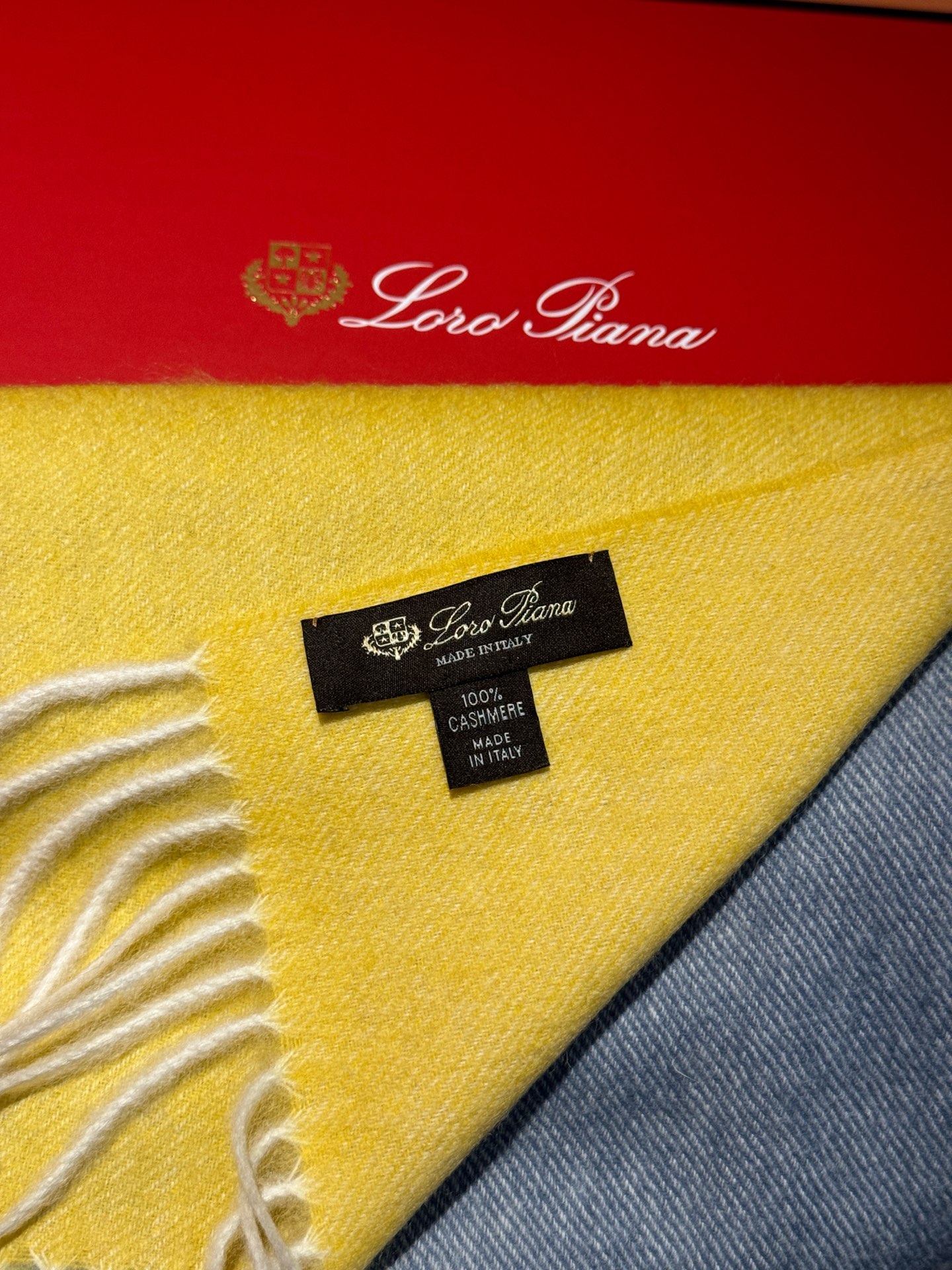  ✨✨太美了😍 【皮安娜】情侣款  美到要尖叫😱专柜最新款🎊英伦欧美范儿「多色渐变」又是一款即时尚又实用