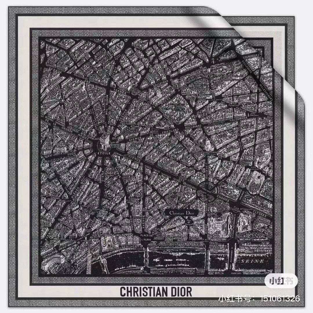  Dior ❤【️巴黎地图】黄金尺寸110*110
双面同色丝绒方巾
 不爱140繁复尺寸的姐妹可以选择