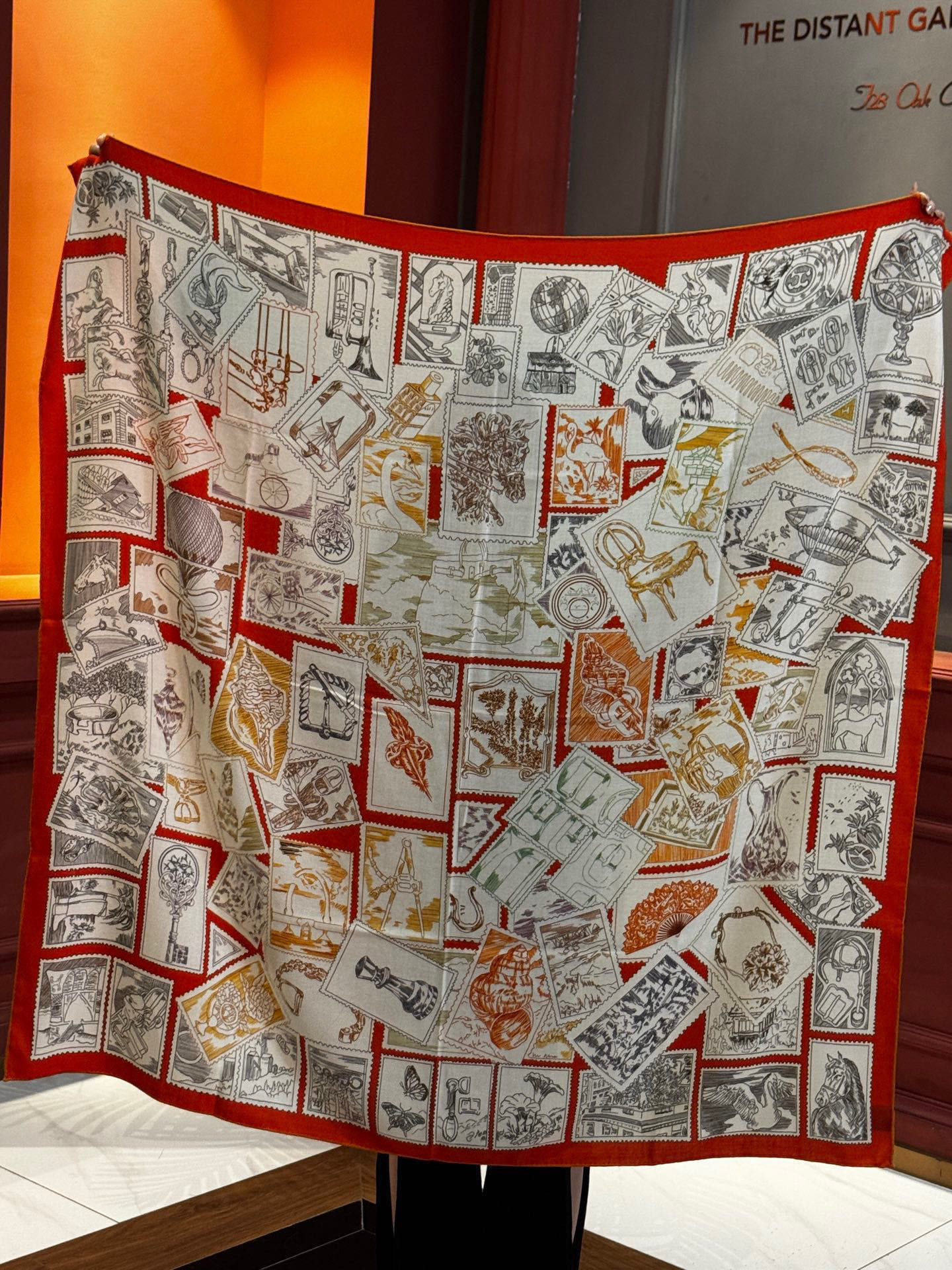  💟2025年秋冬抢先 上新💞【双面同色丝毛方巾】手工卷边山羊绒和真丝混纺披肩（70%山羊绒，30%桑蚕