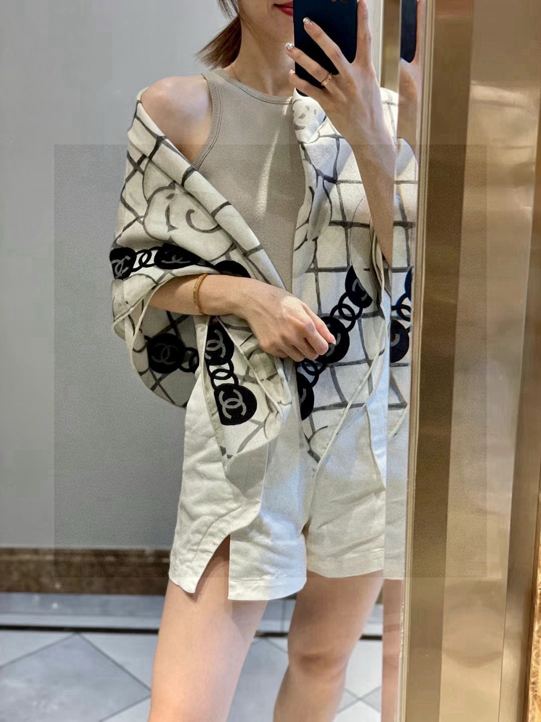 【致敬🫡经典】
coco Chanel 山茶花  
无需过多言语 爱的人都懂 
今年我们升级各方面
选用