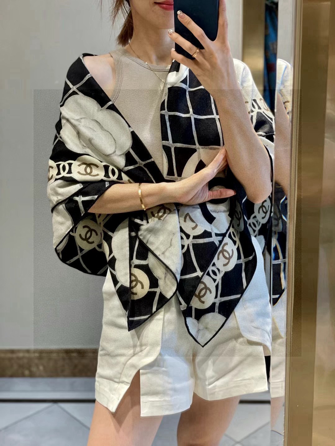 【致敬🫡经典】
coco Chanel 山茶花  
无需过多言语 爱的人都懂 
今年我们升级各方面
选用