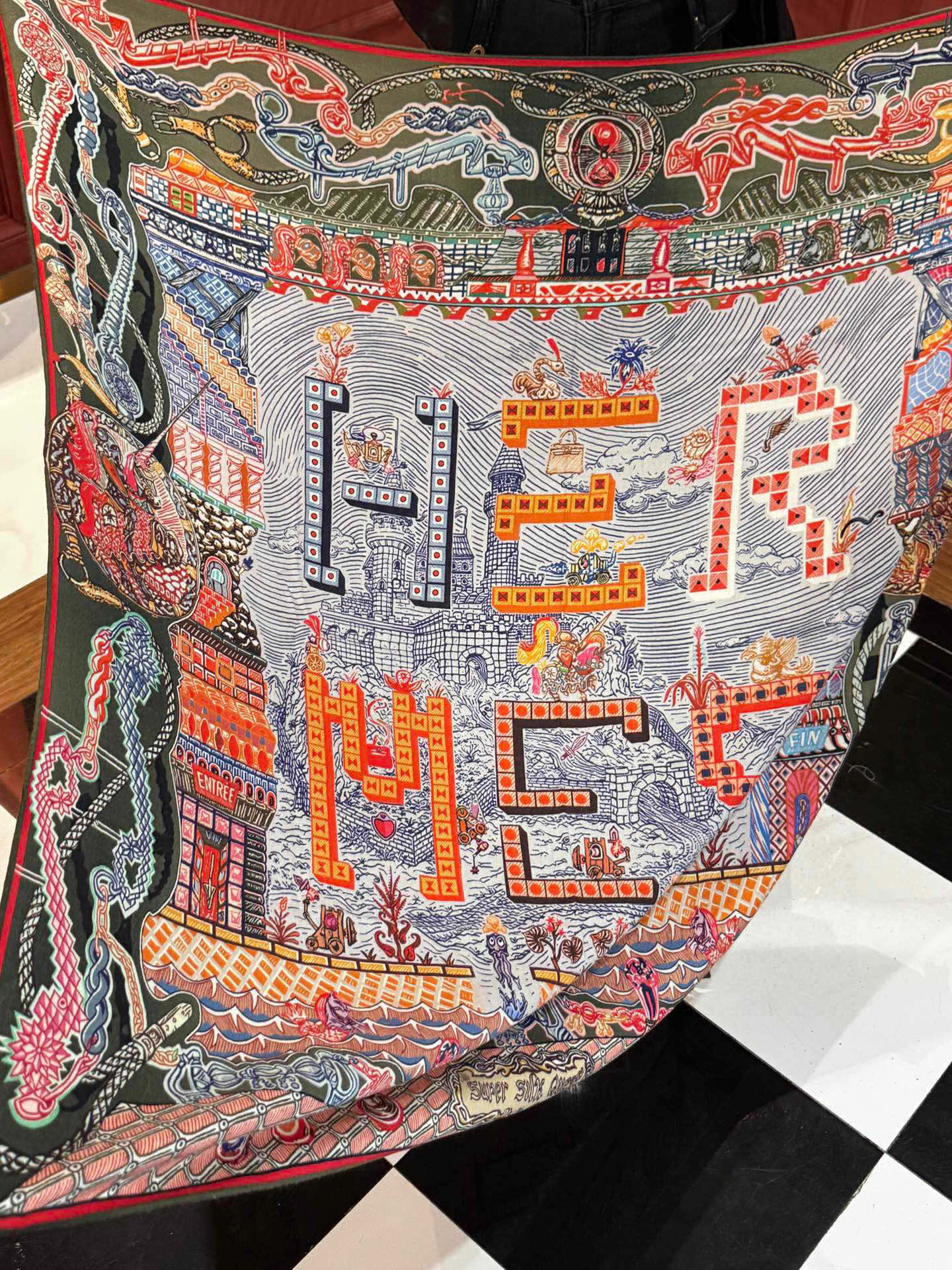  新款 秋冬搭配利器❗️顶级双面同色真丝羊绒披肩！！点睛精彩，图案和配色都超级喜欢，又一款双面配色工艺设