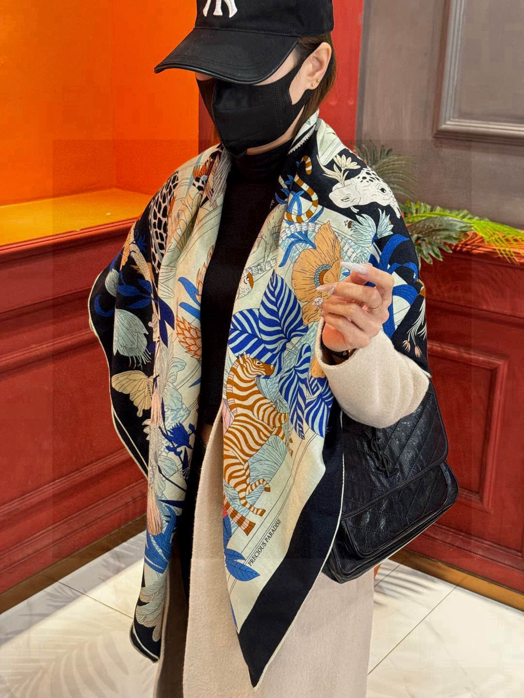  羊绒新款🆕👏买了都说好看‼️推荐💕爱马仕双面同色羊绒方巾，【奇珍乐园双面同色140】顶级工艺超值‼️爱