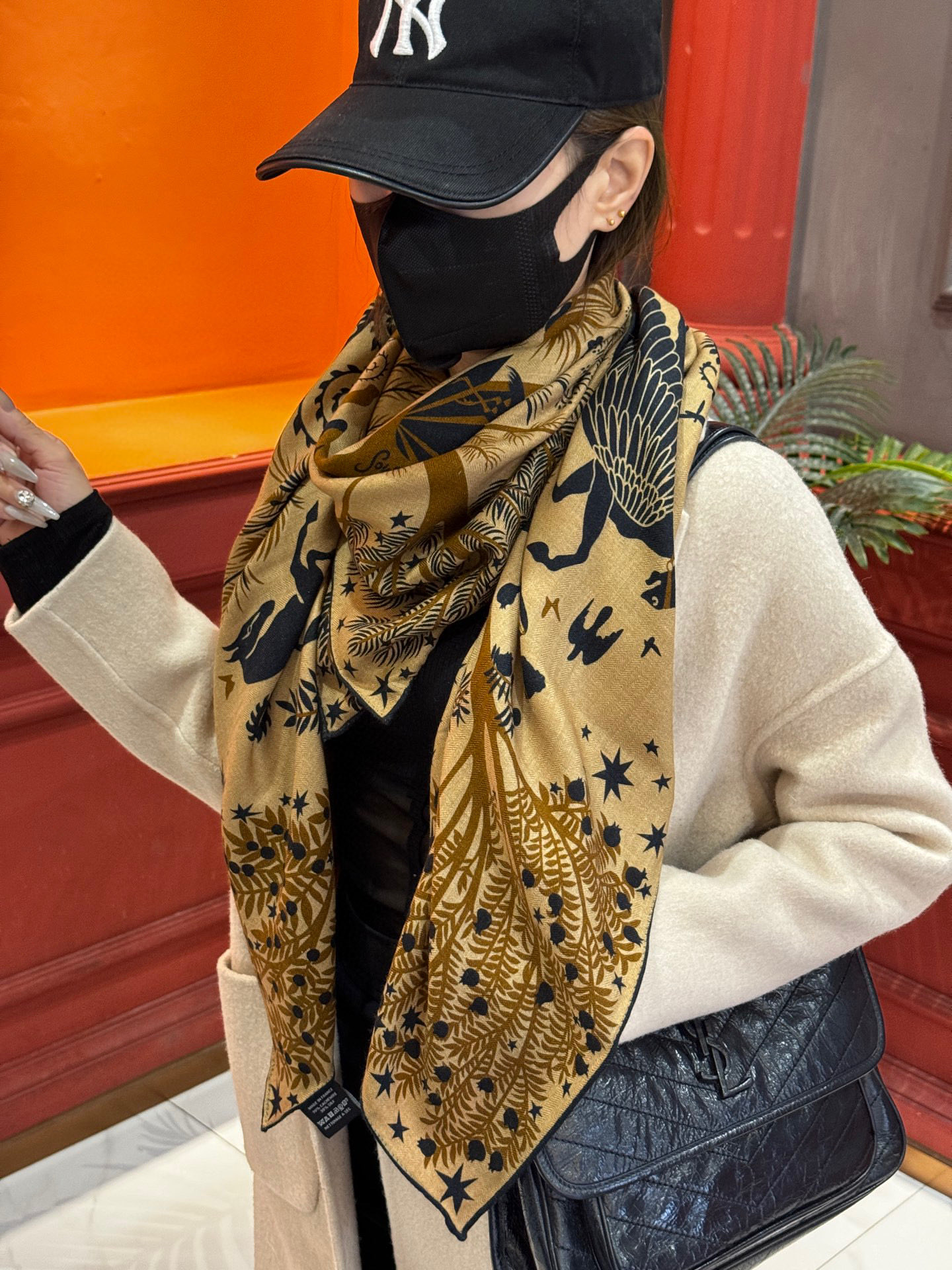 羊绒新款🆕👏👏买了都说好看‼️推荐💕爱马仕双面同色羊绒方巾【玛雅森林双面同色140】，顶级工艺超值‼️爱