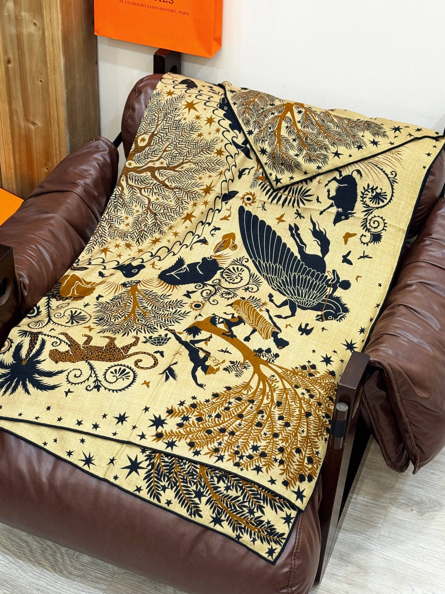 羊绒新款🆕👏👏买了都说好看‼️推荐💕爱马仕双面同色羊绒方巾【玛雅森林双面同色140】，顶级工艺超值‼️爱