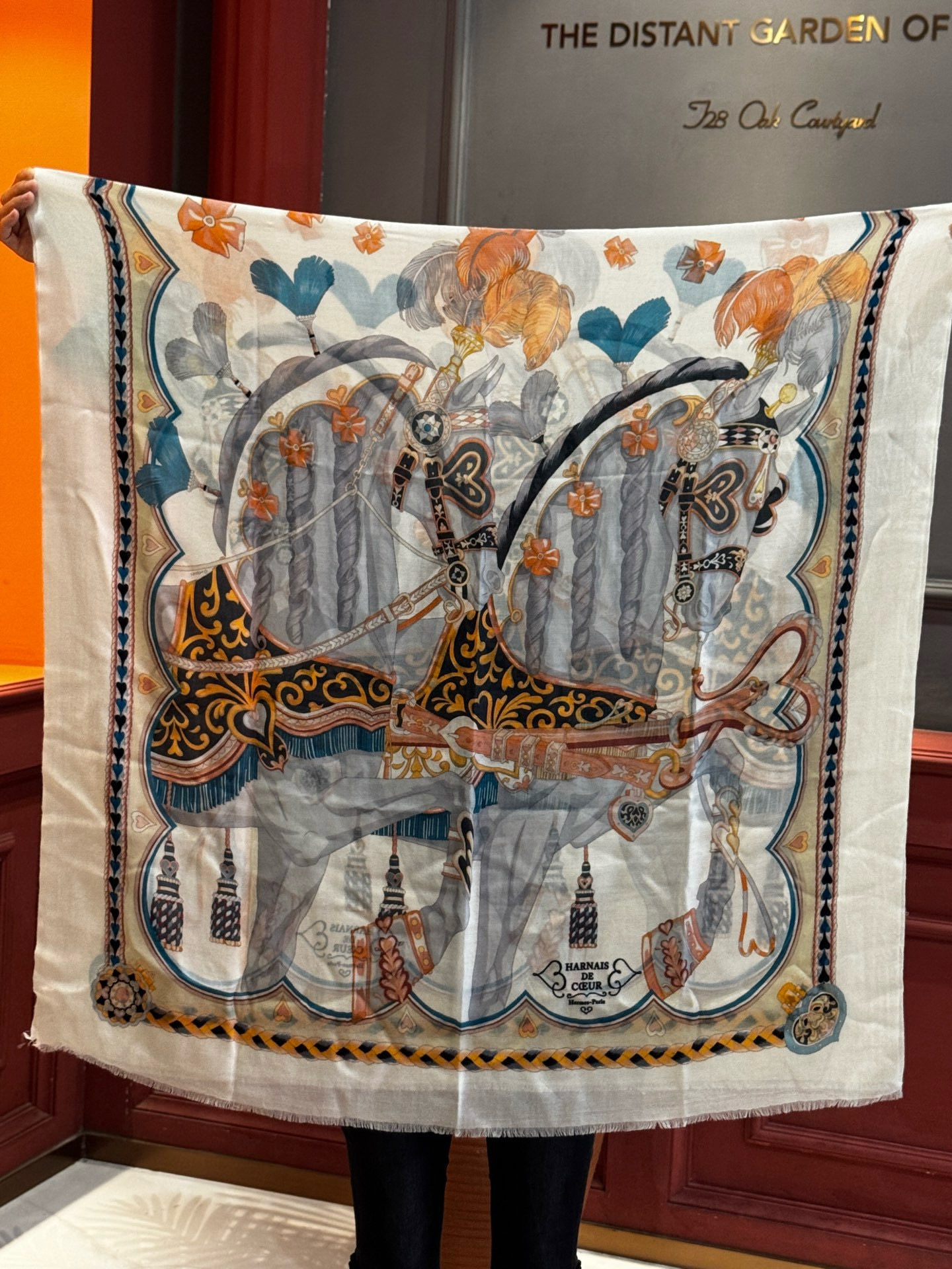 专柜同步 Hermes家买了都说好看【马鞍羊绒长巾】‼️推荐💕顶级工艺超值‼️爱马仕专柜爆款🎁🎁羊绒长巾