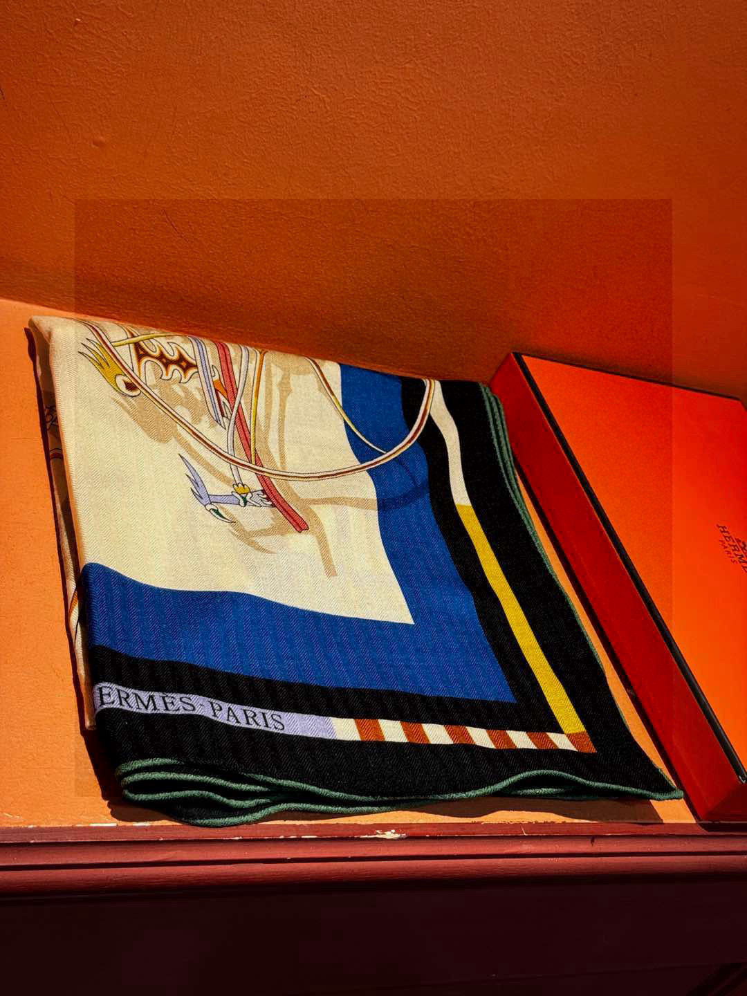 ❄️【双面同色】原单爱马仕140cm丝绒方巾💕 《平衡马车》，没有体验过野村大辅的豪华马车，就不算拥有丰
