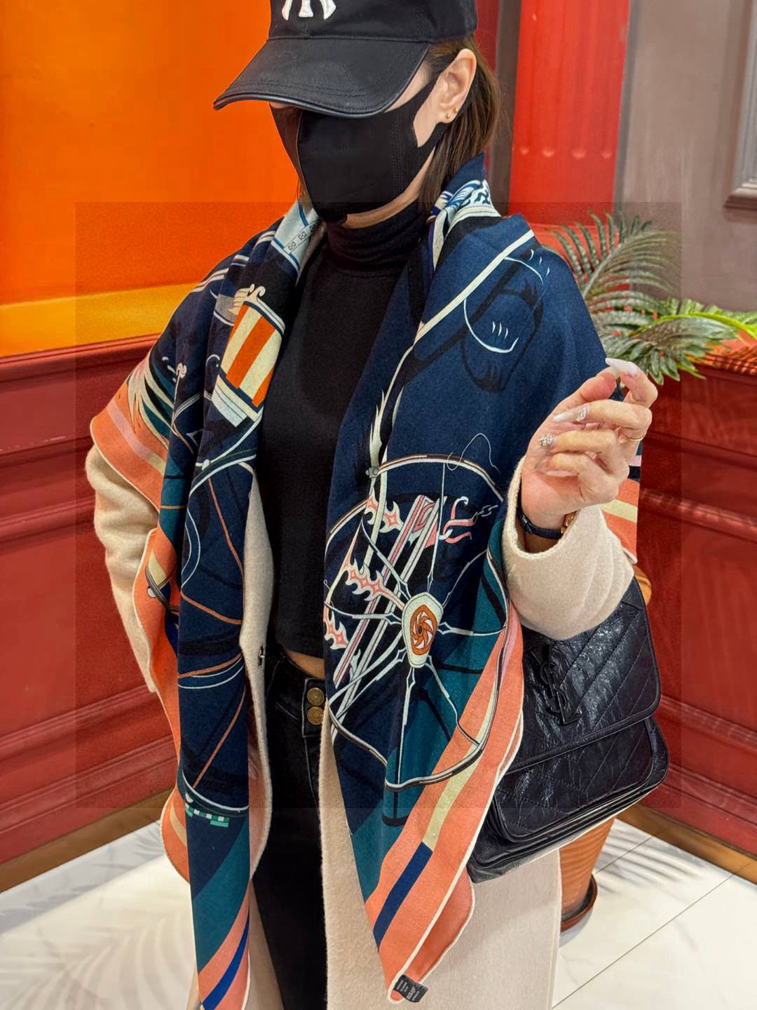 ❄️【双面同色】原单爱马仕140cm丝绒方巾💕 《平衡马车》，没有体验过野村大辅的豪华马车，就不算拥有丰